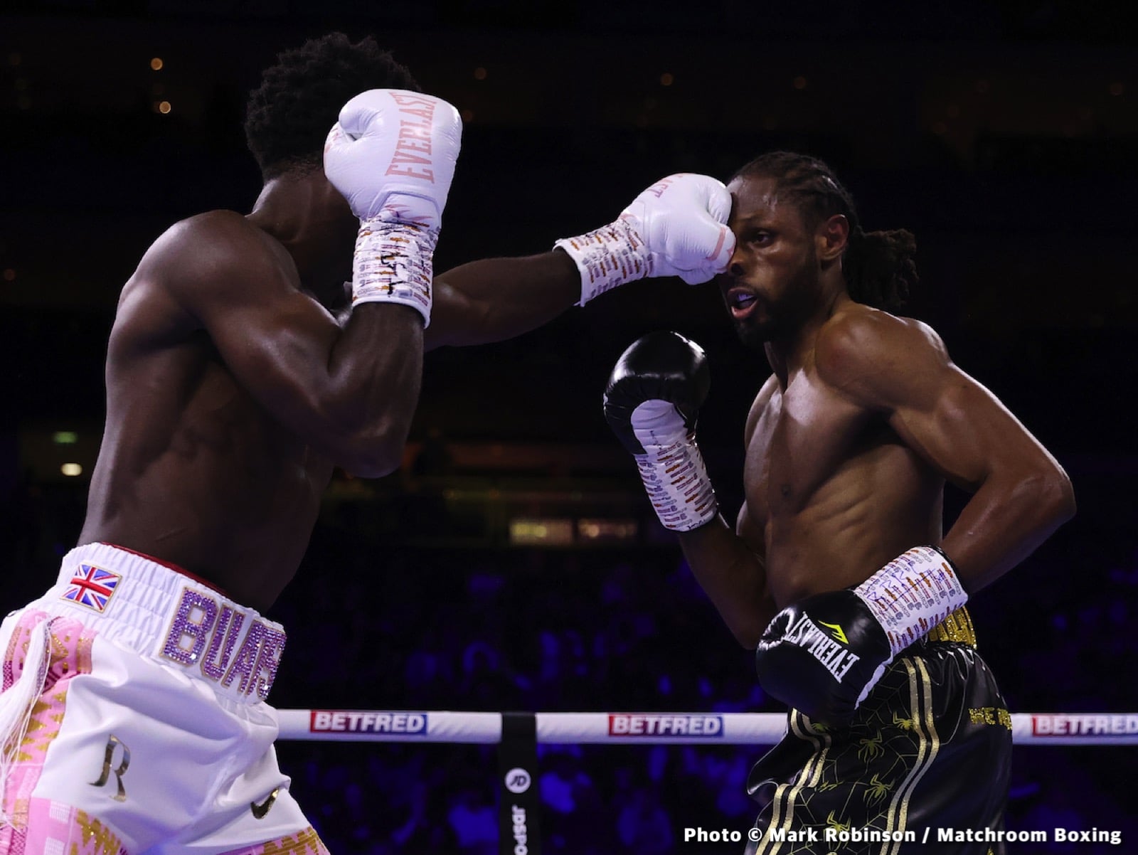 Joshua Buatsi defeats Craig Richards - Boxing Results