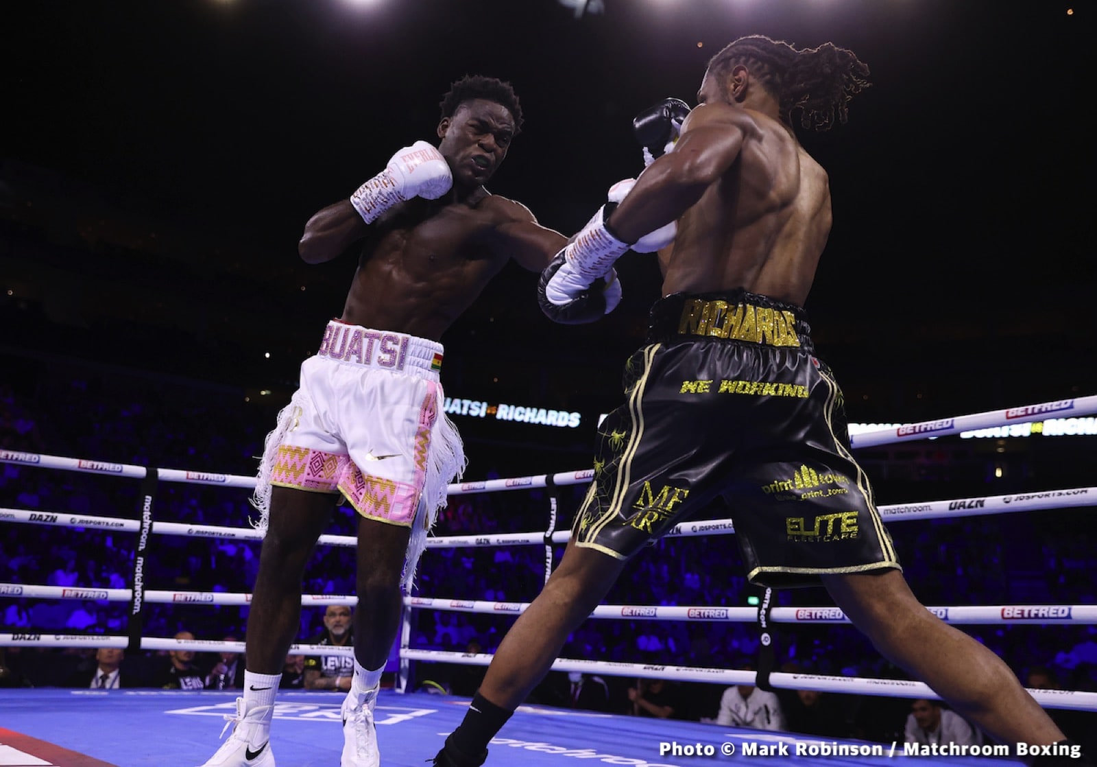 Joshua Buatsi defeats Craig Richards - Boxing Results