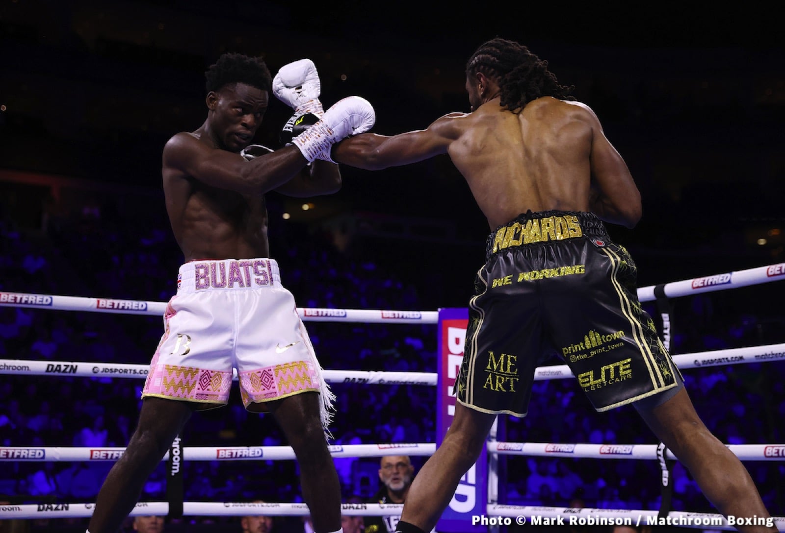 Joshua Buatsi defeats Craig Richards - Boxing Results