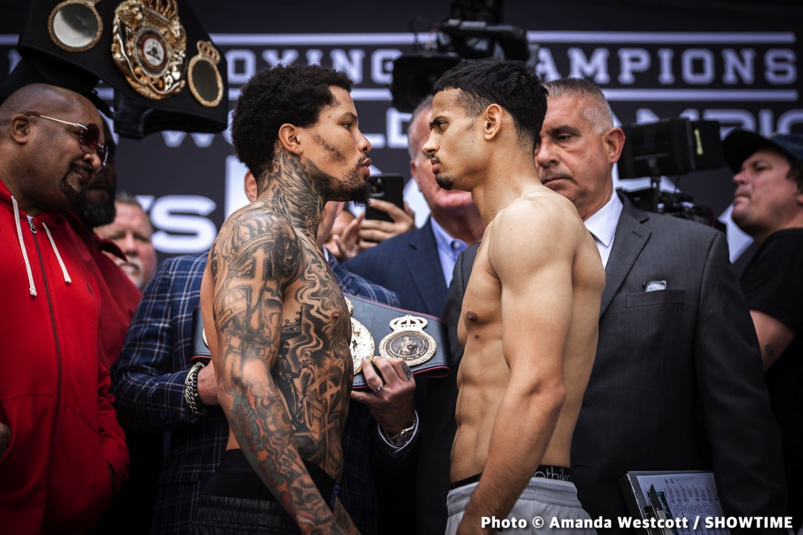 Boxing photo: Gervonta Davis, Rolando 'Rolly' Romero image WATCH LIVE: Davis vs. Romero @ 2am UK Time On FITE TV