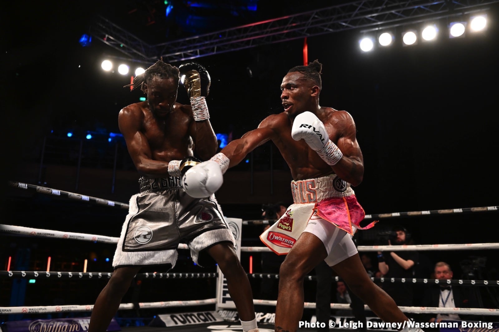 Denzel Bentley beats Linus Udofia - Boxing Results