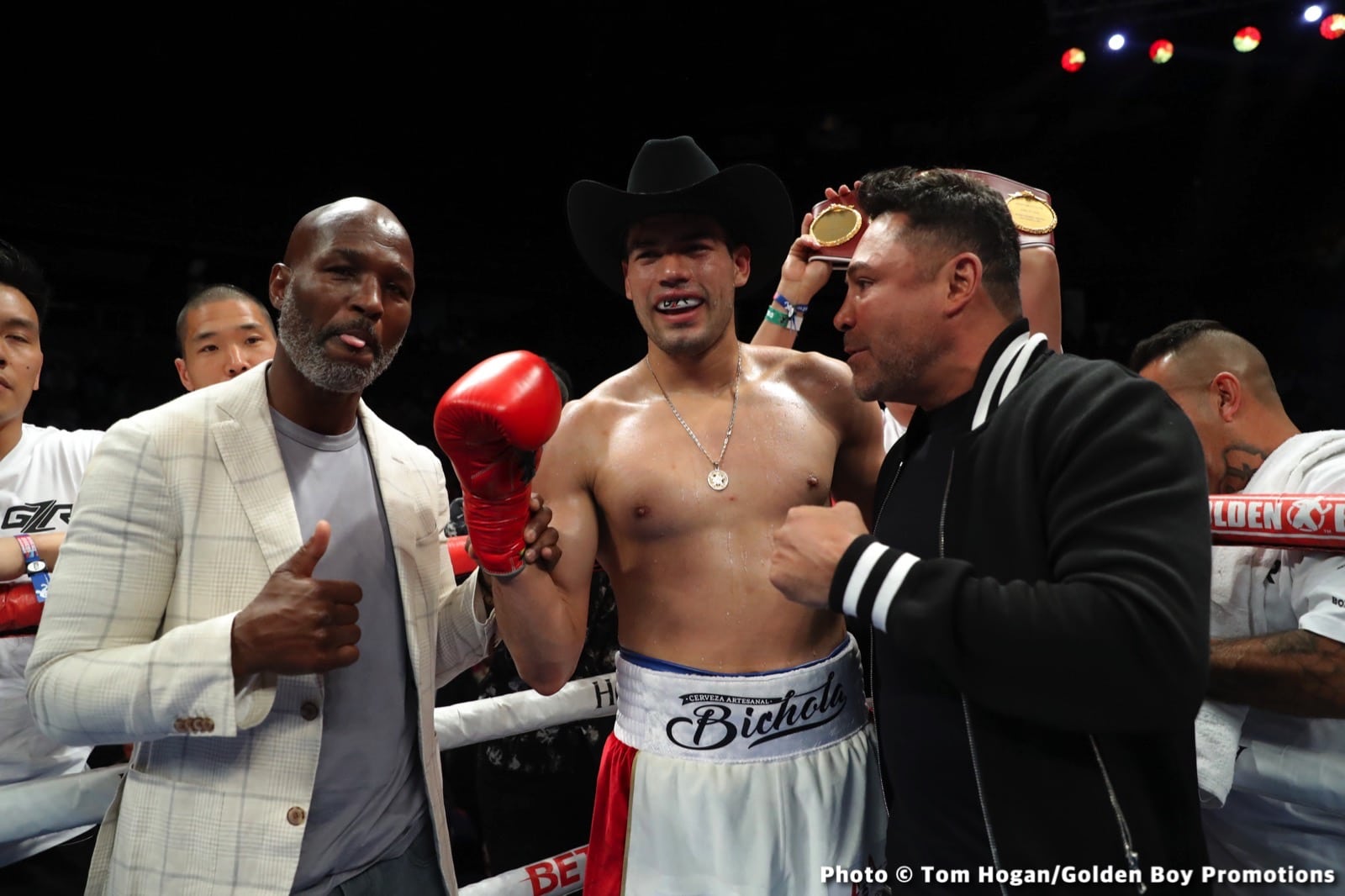 Photos: Zurdo Ramirez defeats Dominic Bösel