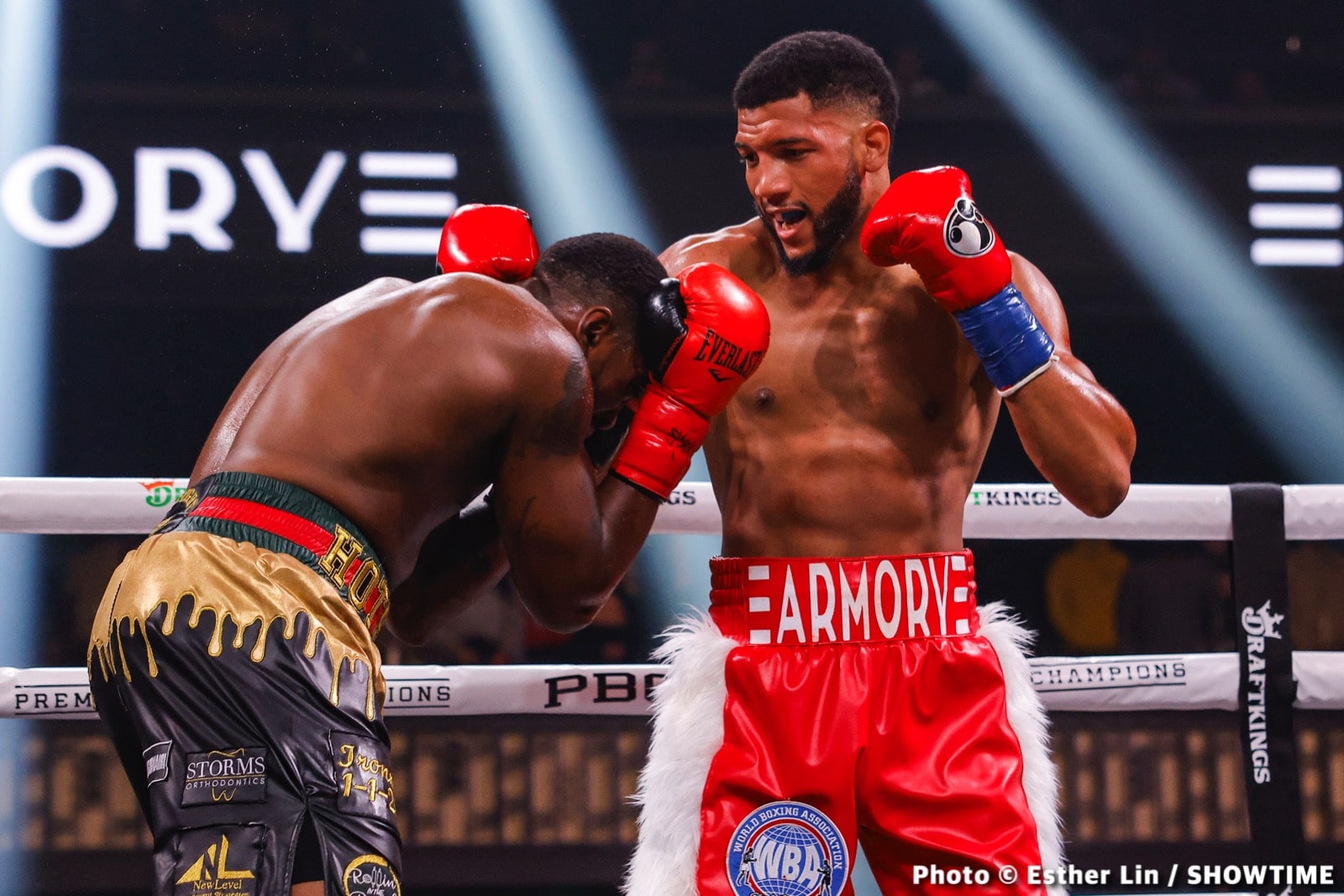 Stephen Fulton & Cuban Sensation Morrell Jr. Delivered The Goods at the Armory - Boxing Results