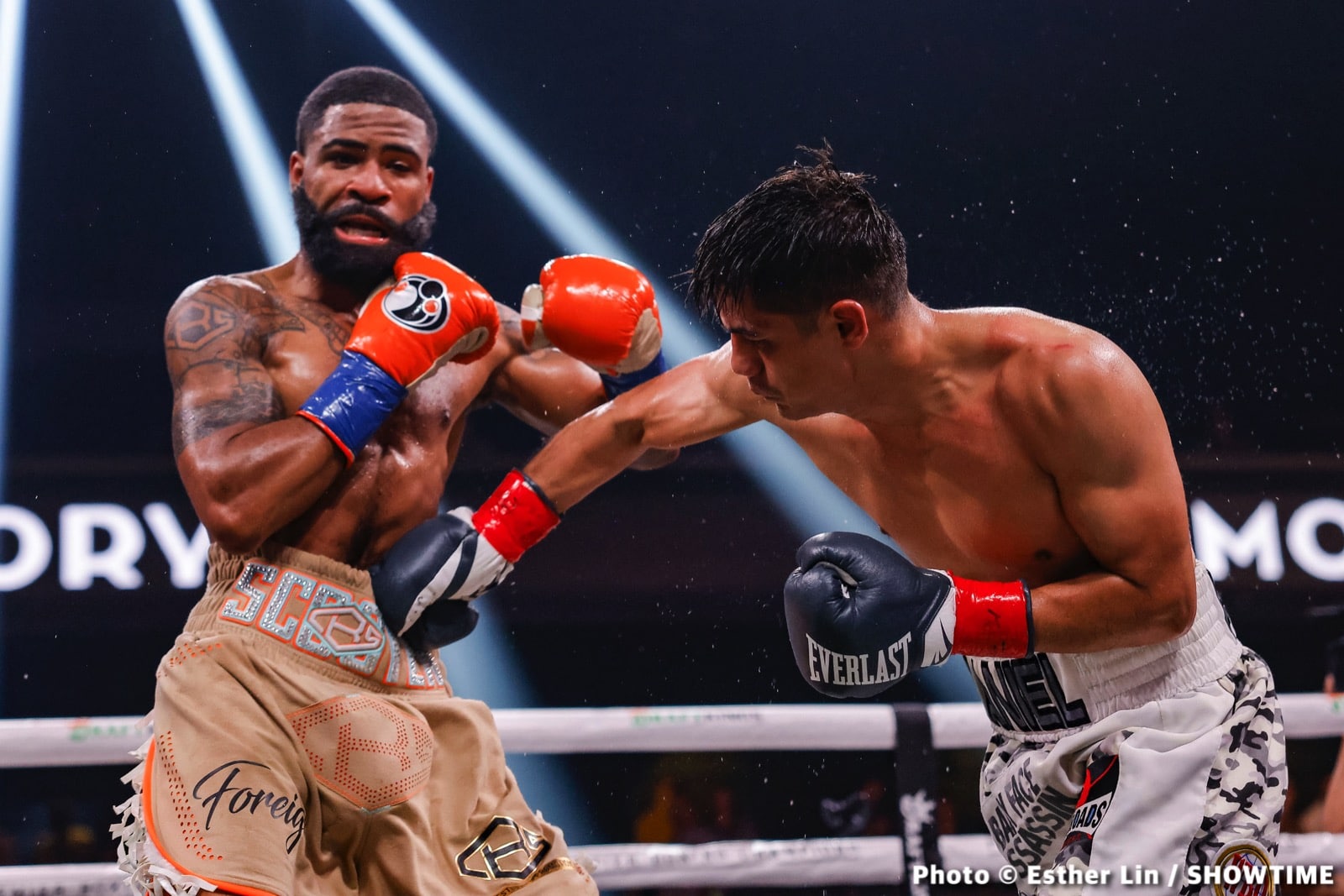 Boxing photo: David Morrell Jr, Stephen Fulton image Stephen Fulton & Cuban Sensation Morrell Jr. Delivered The Goods at the Armory - Boxing Results
