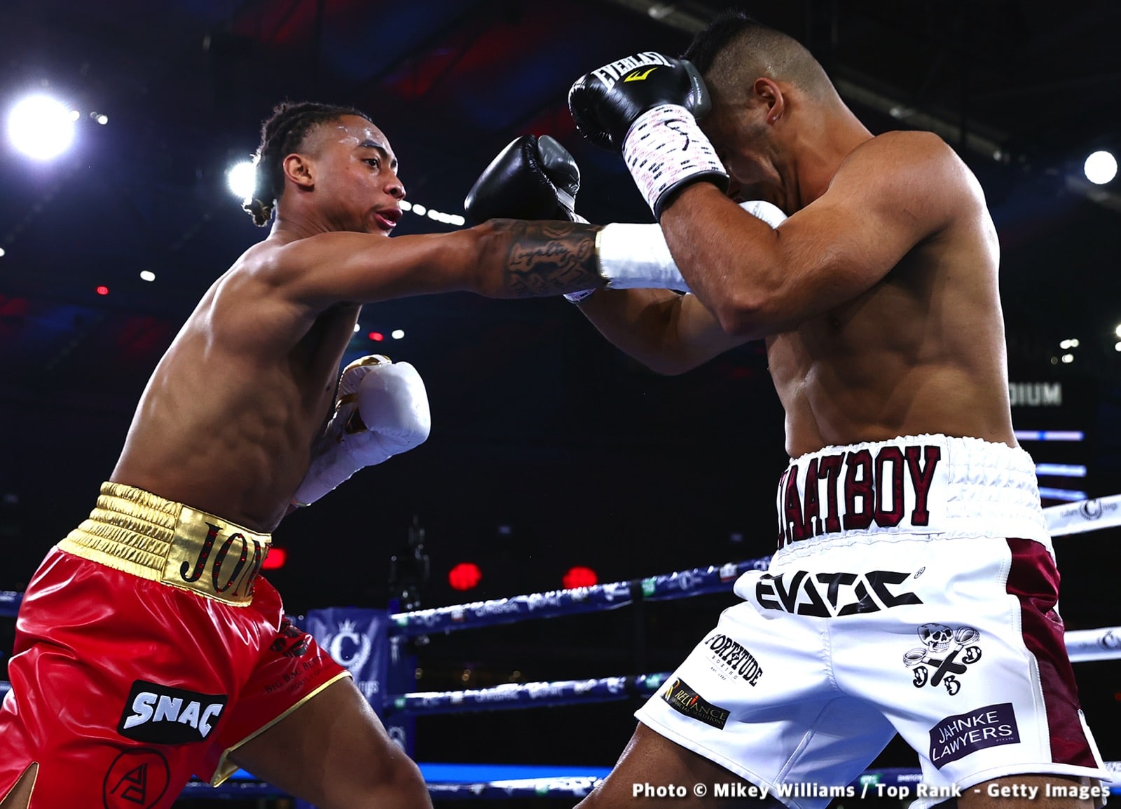Kambosos - Haney - LIVE action results from Melbourne