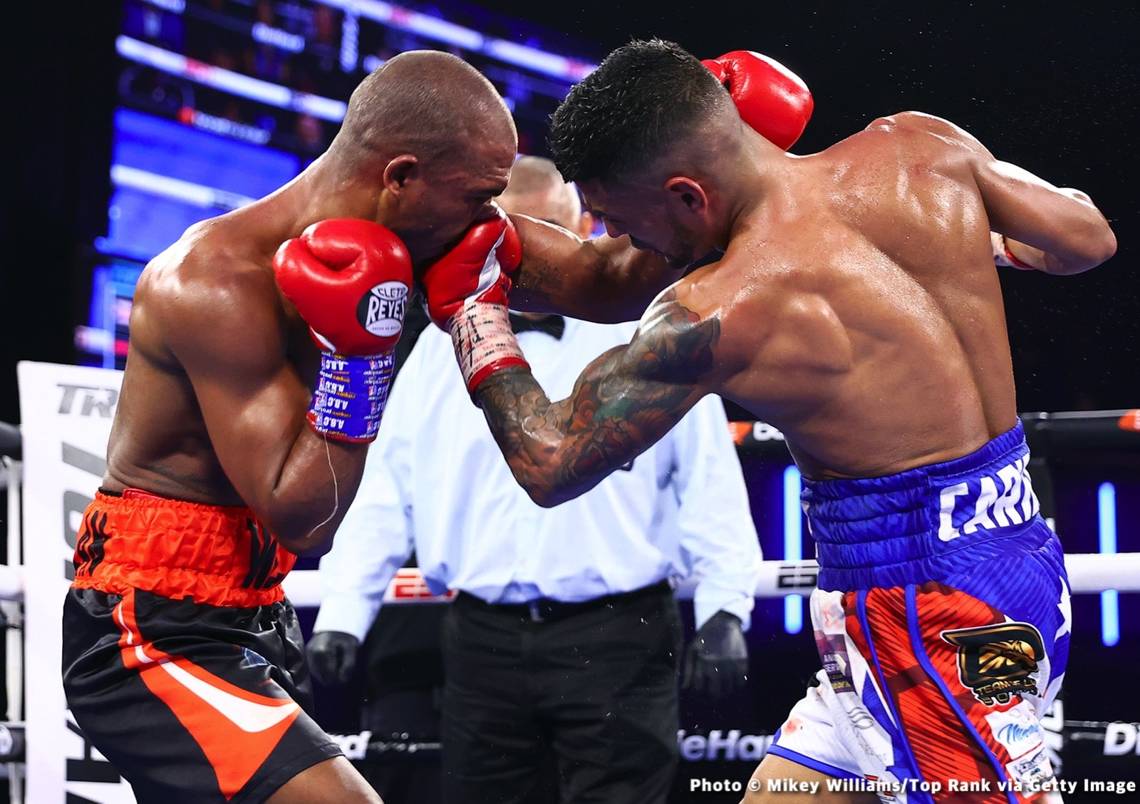 Photos: Edgar Berlanga Decisions Alexis Angulo