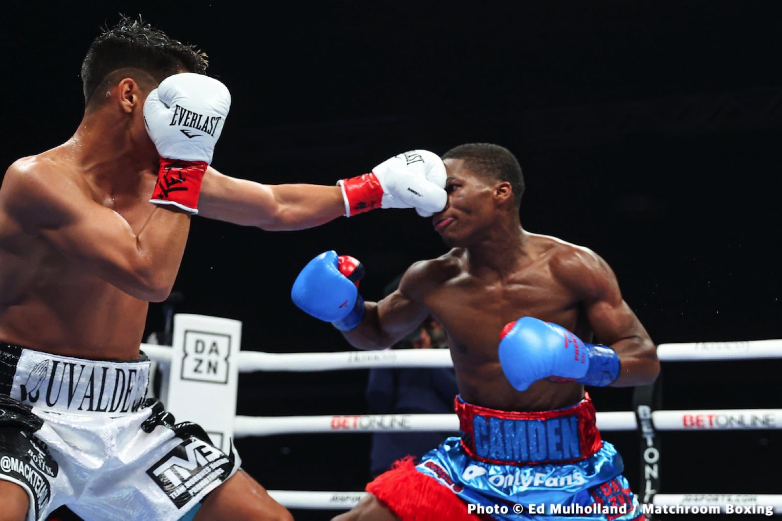 Boxing photo: Jesse Rodriguez, Murodjon Akhmadaliev, Ronny Rios, Srisaket Sor Rungvisai image Photos: Rodriguez beats Sor Rungvisai, Akhmadaliev stops Rios