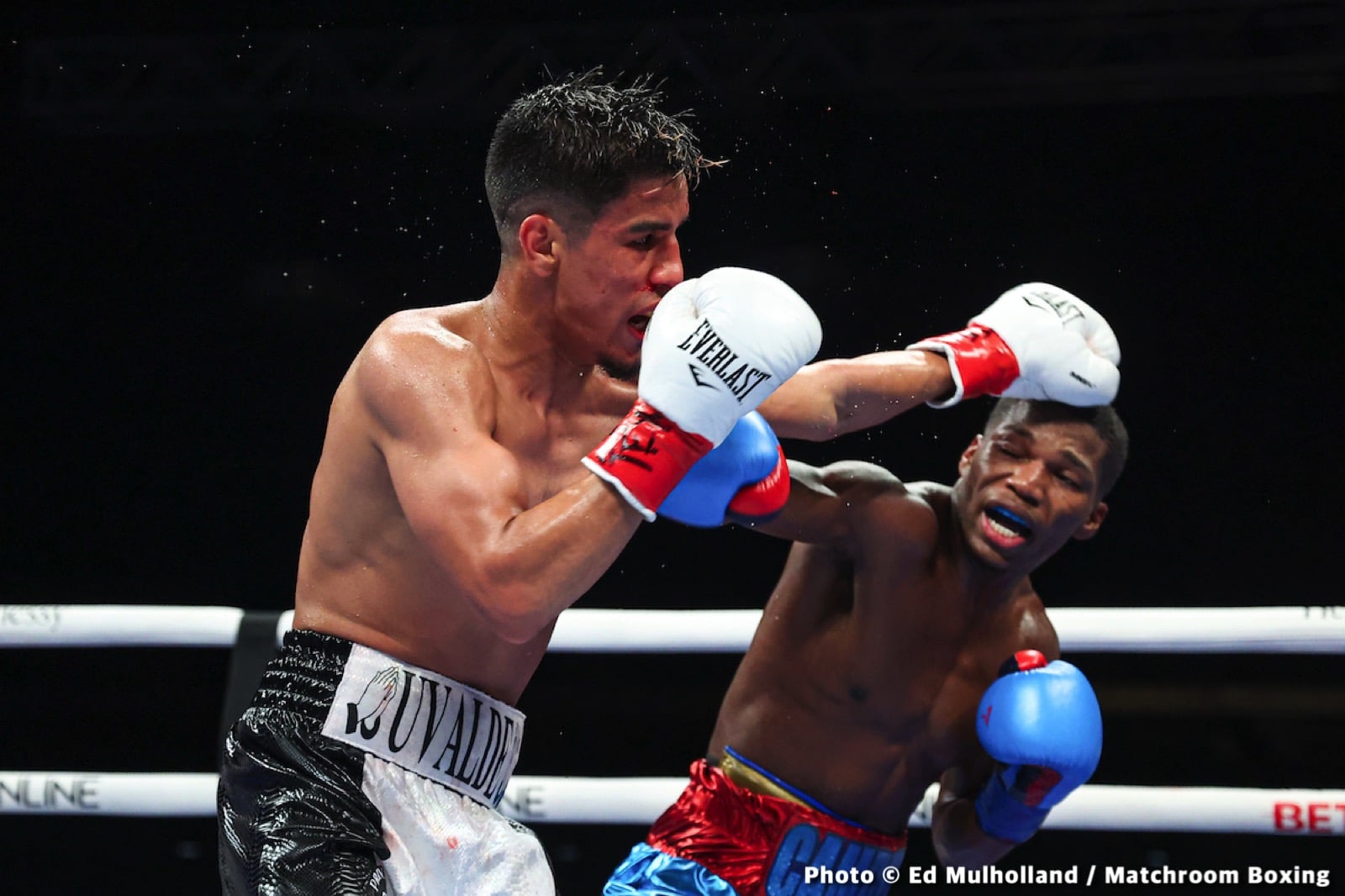 Boxing photo: Jesse Rodriguez, Murodjon Akhmadaliev, Ronny Rios, Srisaket Sor Rungvisai image Photos: Rodriguez beats Sor Rungvisai, Akhmadaliev stops Rios