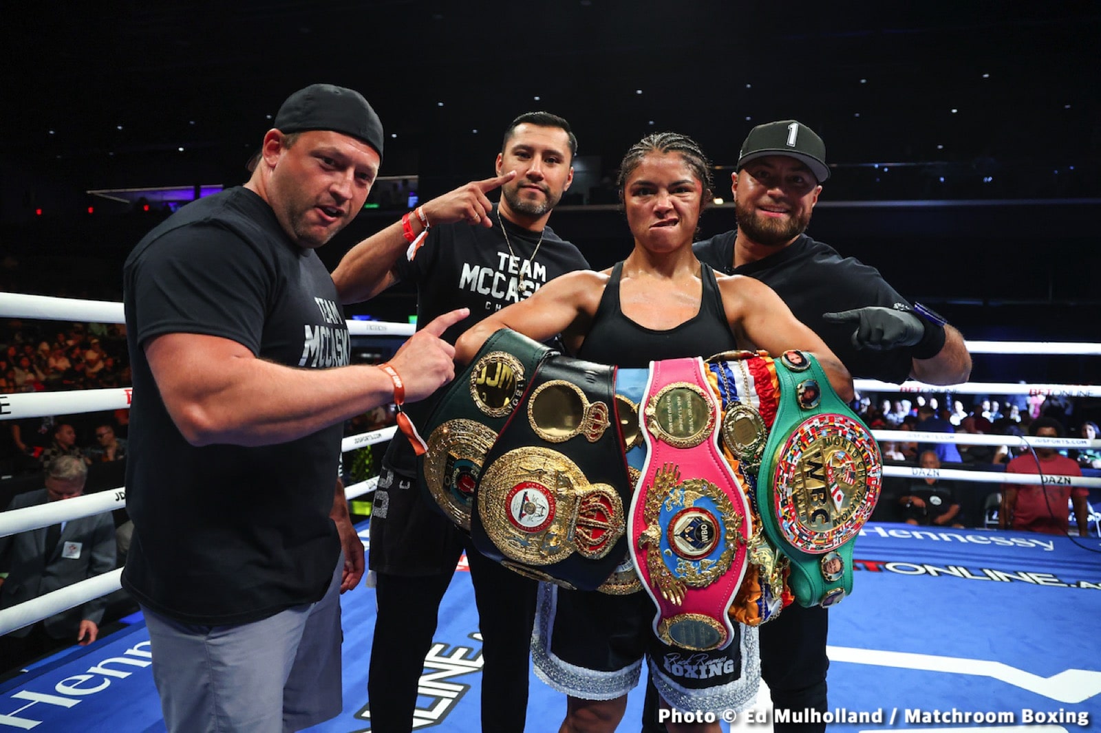 Boxing photo: Jesse Rodriguez, Murodjon Akhmadaliev, Ronny Rios, Srisaket Sor Rungvisai image Photos: Rodriguez beats Sor Rungvisai, Akhmadaliev stops Rios