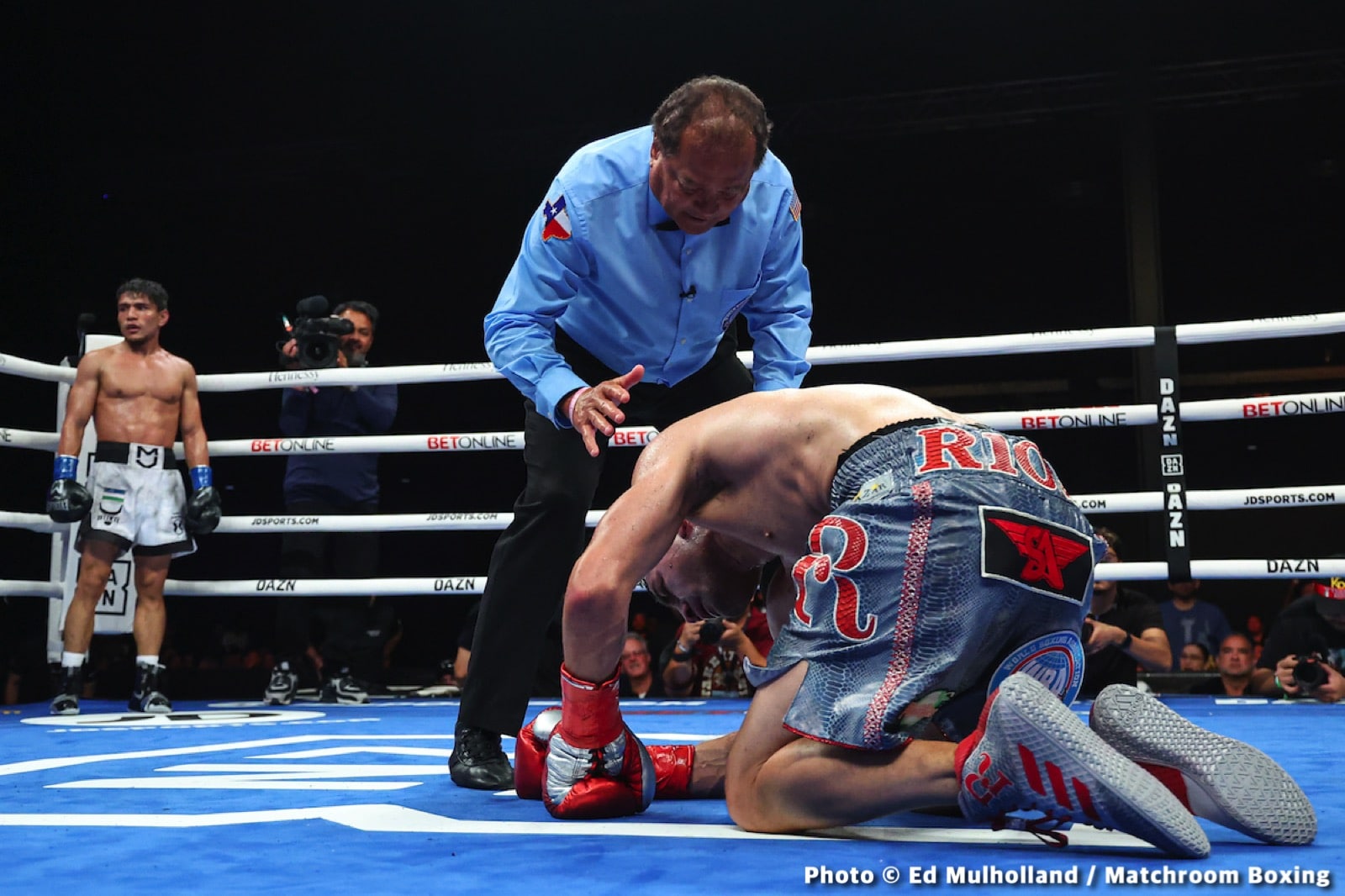 Photos: Rodriguez beats Sor Rungvisai, Akhmadaliev stops Rios