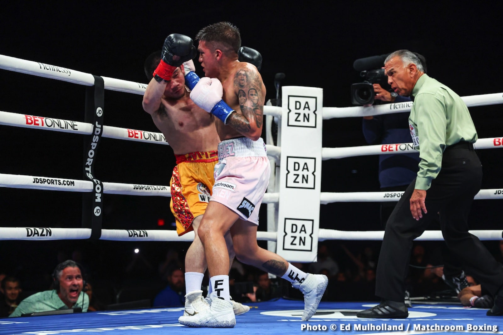 Photos: Rodriguez beats Sor Rungvisai, Akhmadaliev stops Rios