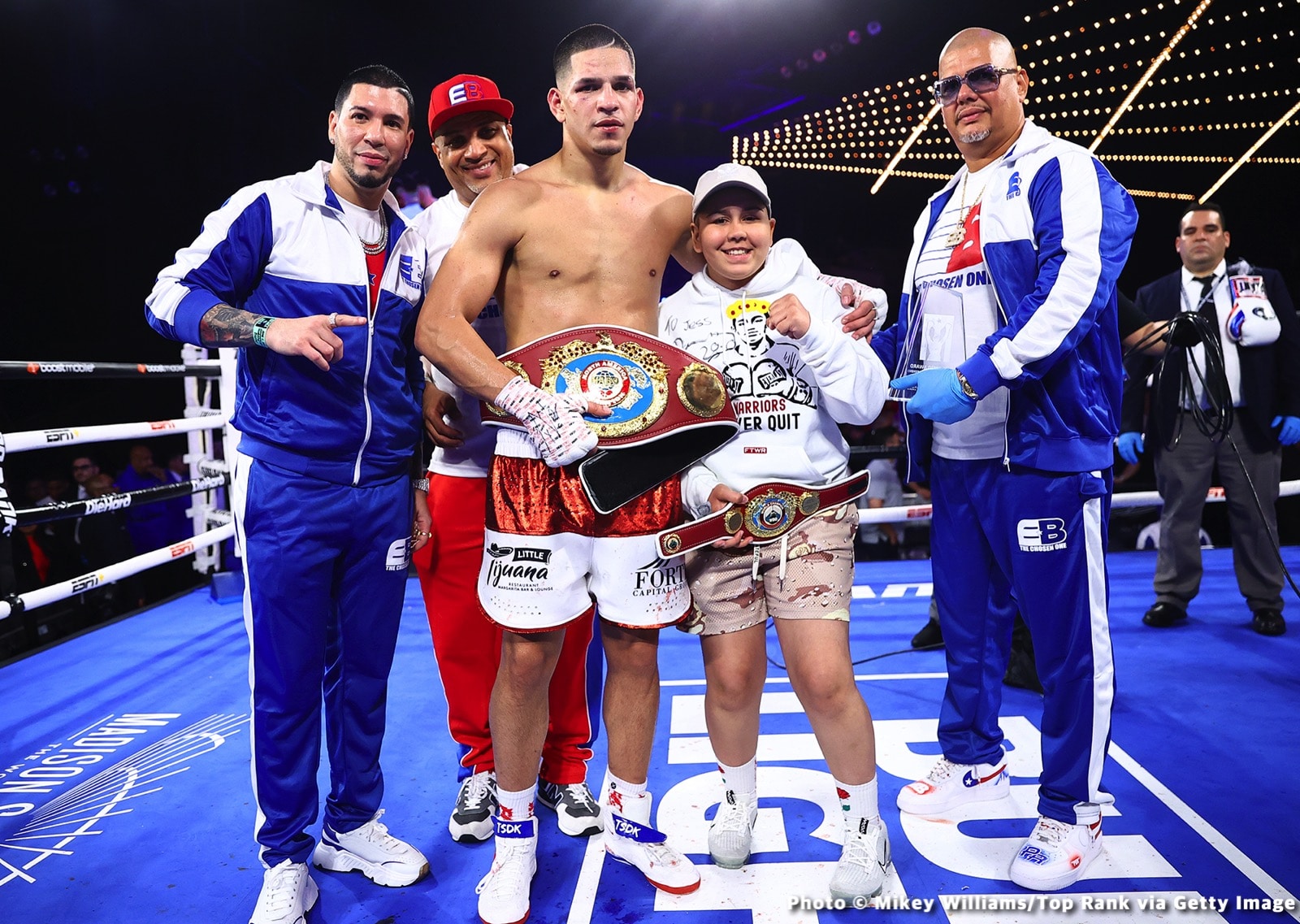 Photos: Edgar Berlanga Decisions Alexis Angulo