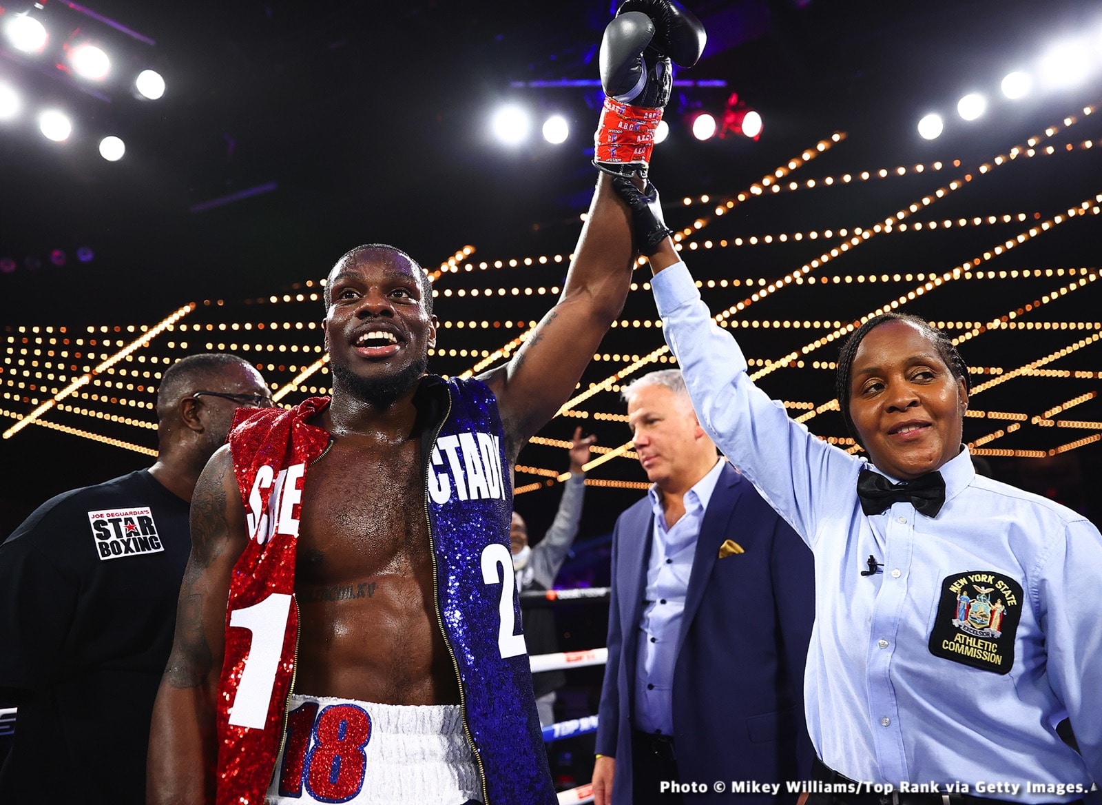 Boxing photo: Abraham Nova, Artur Beterbiev, Joe Smith Jr., Robeisy Ramirez image Beterbiev vs. Smith - LIVE updates & results from New York