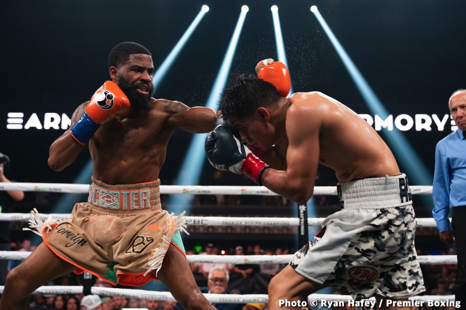 Photos: Stephen Fulton defeats Roman, Morrell stops Henderson