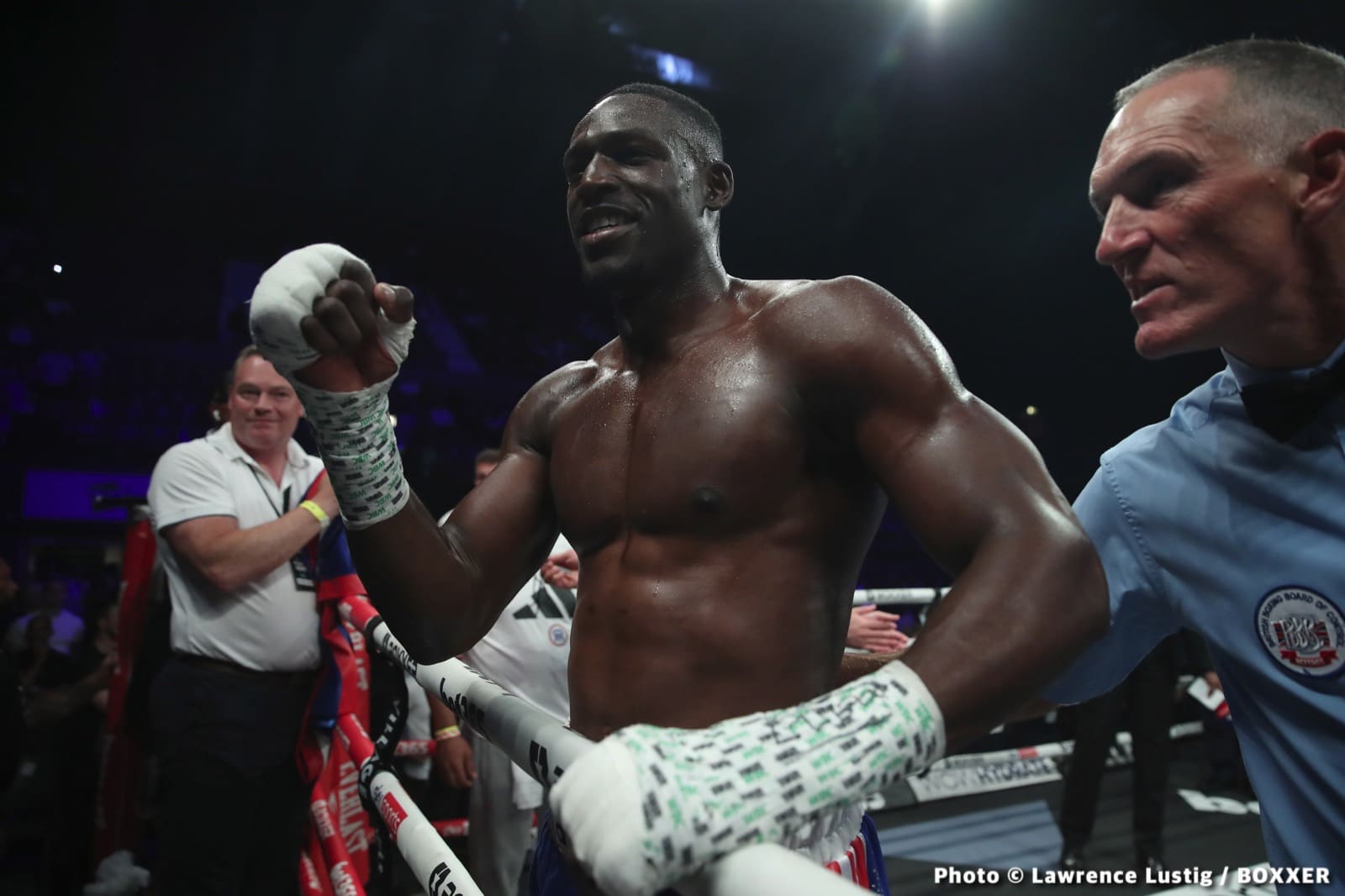 Photos: Richard Riakporhe defeats Fabio Turchi