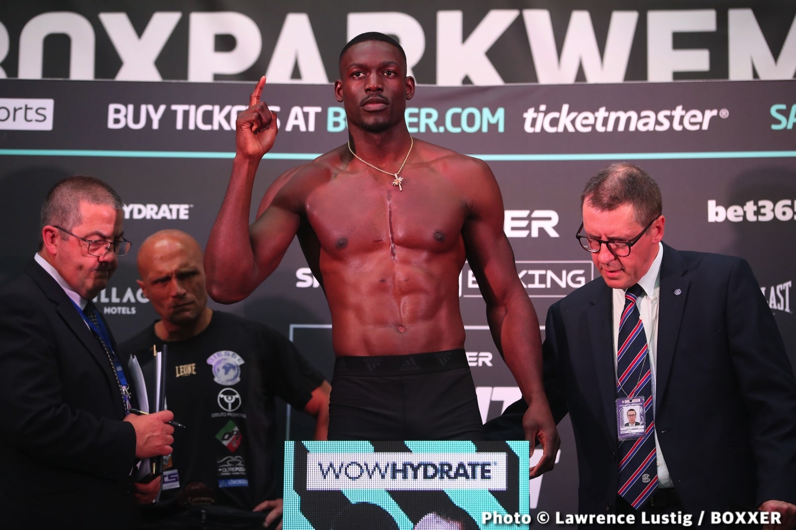 Riakporhe vs Turchi Official Sky Sports Weigh In Results