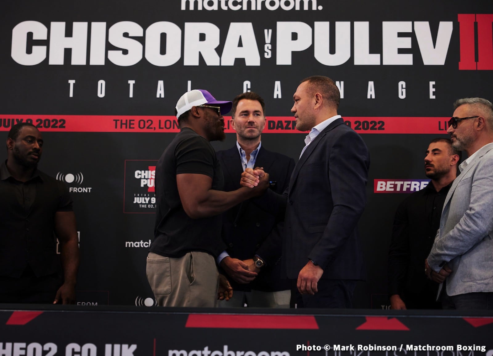 Chisora “Guarantees” He Will KO Pulev; Pulev Asks “How Can You Guarantee A Knockout!”