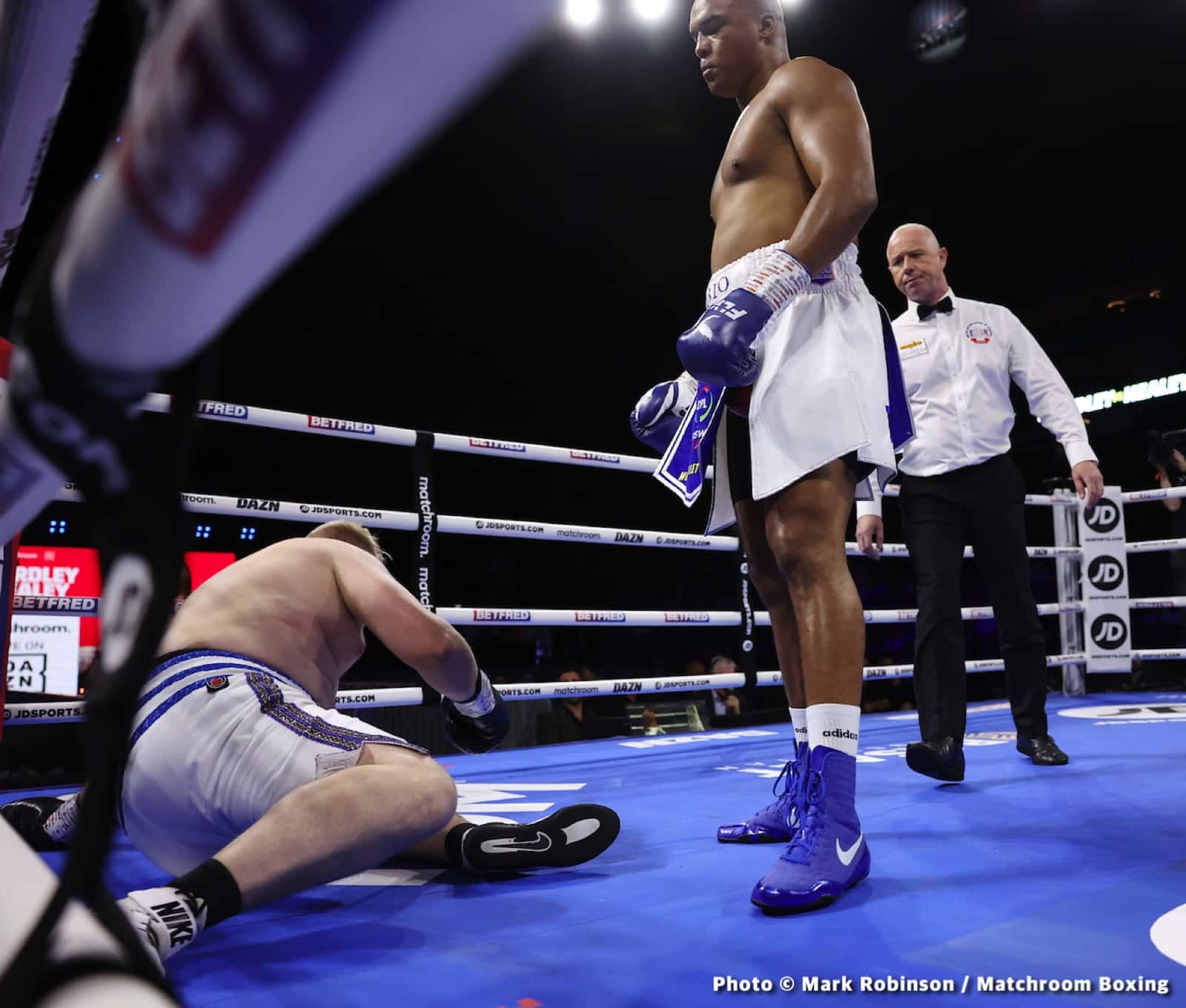 Chisora vs. Pulev 2 - LIVE action results from London