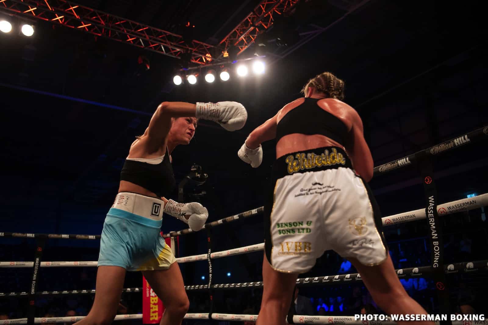 Boxing photo: Harlem Eubank, Josh Kelly image Josh Kelly defeats Lucas Bastida - Boxing Results