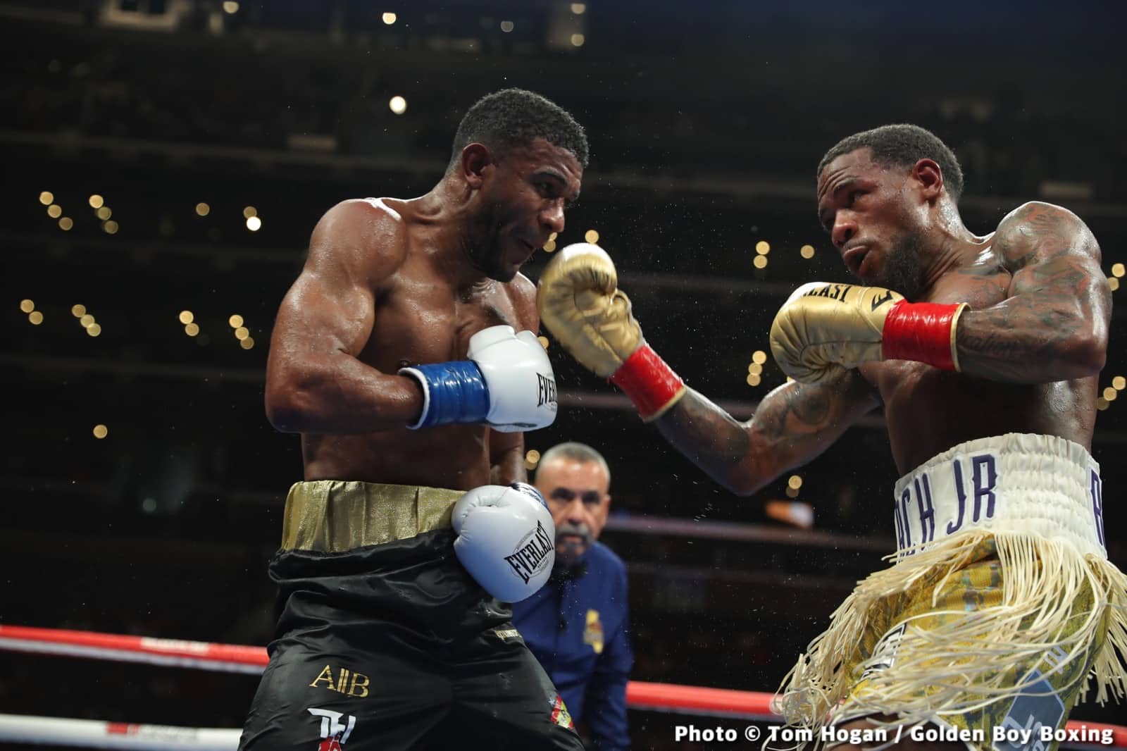 Photos: King Ryan Knocks Out Fortuna In Round 6