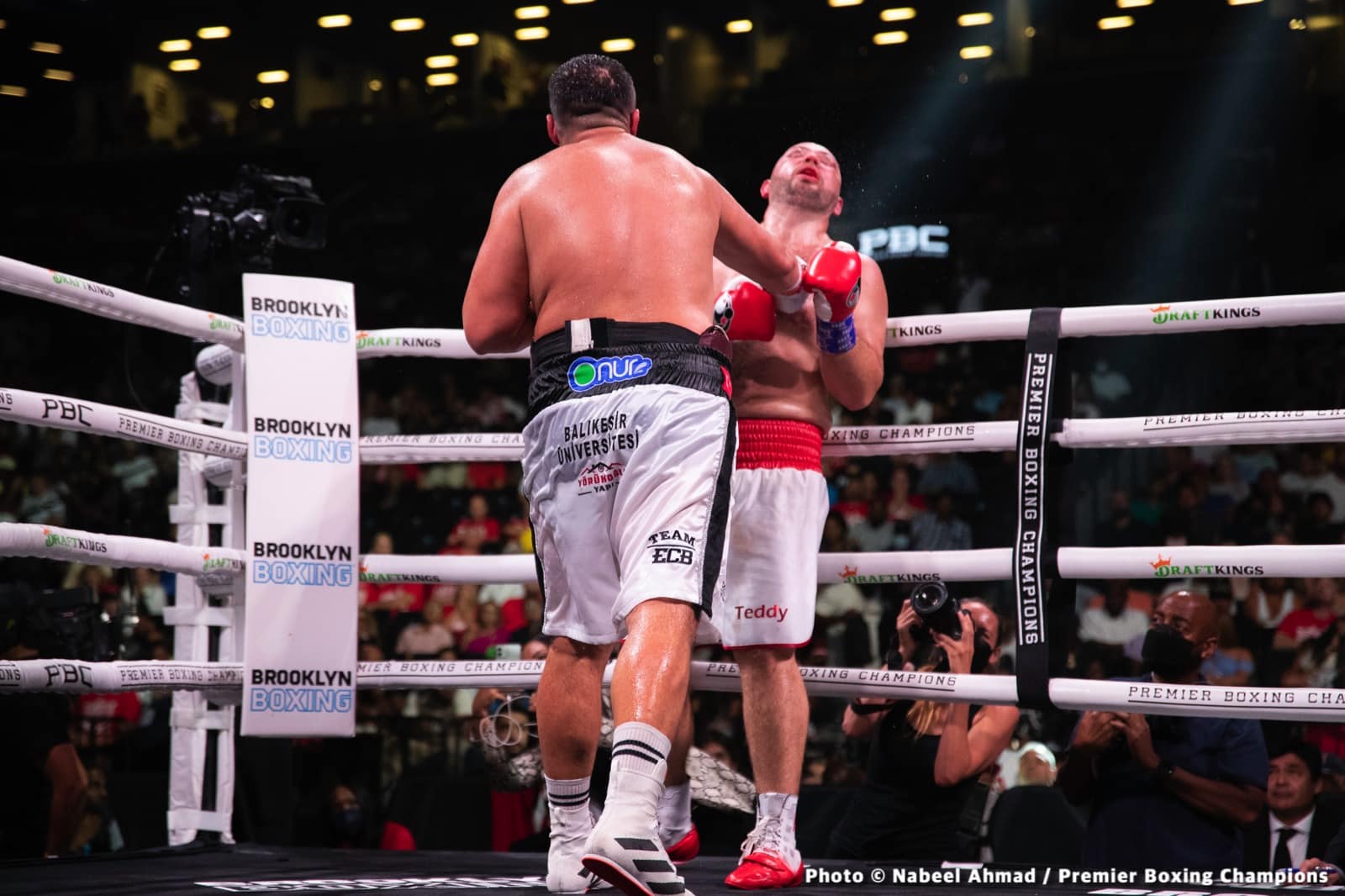 Danny Garcia defeats Benavidez Jr, Demirezen beats Kownacki - Boxing Results