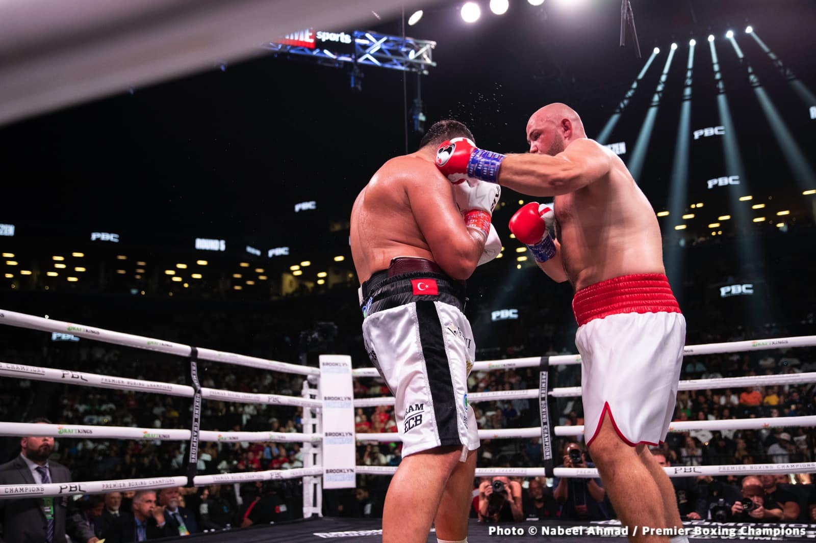 Danny Garcia defeats Benavidez Jr, Demirezen beats Kownacki - Boxing Results
