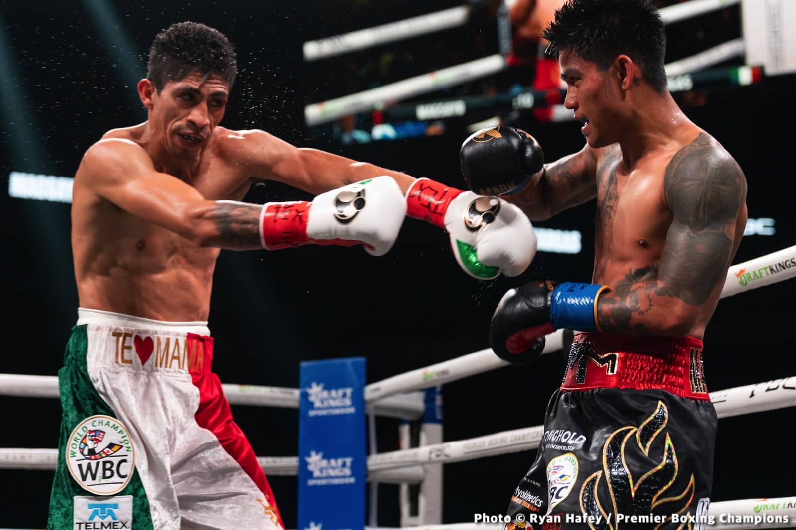 Photos: Rey Vargas dethrones Mark Magsayo In San Antonio