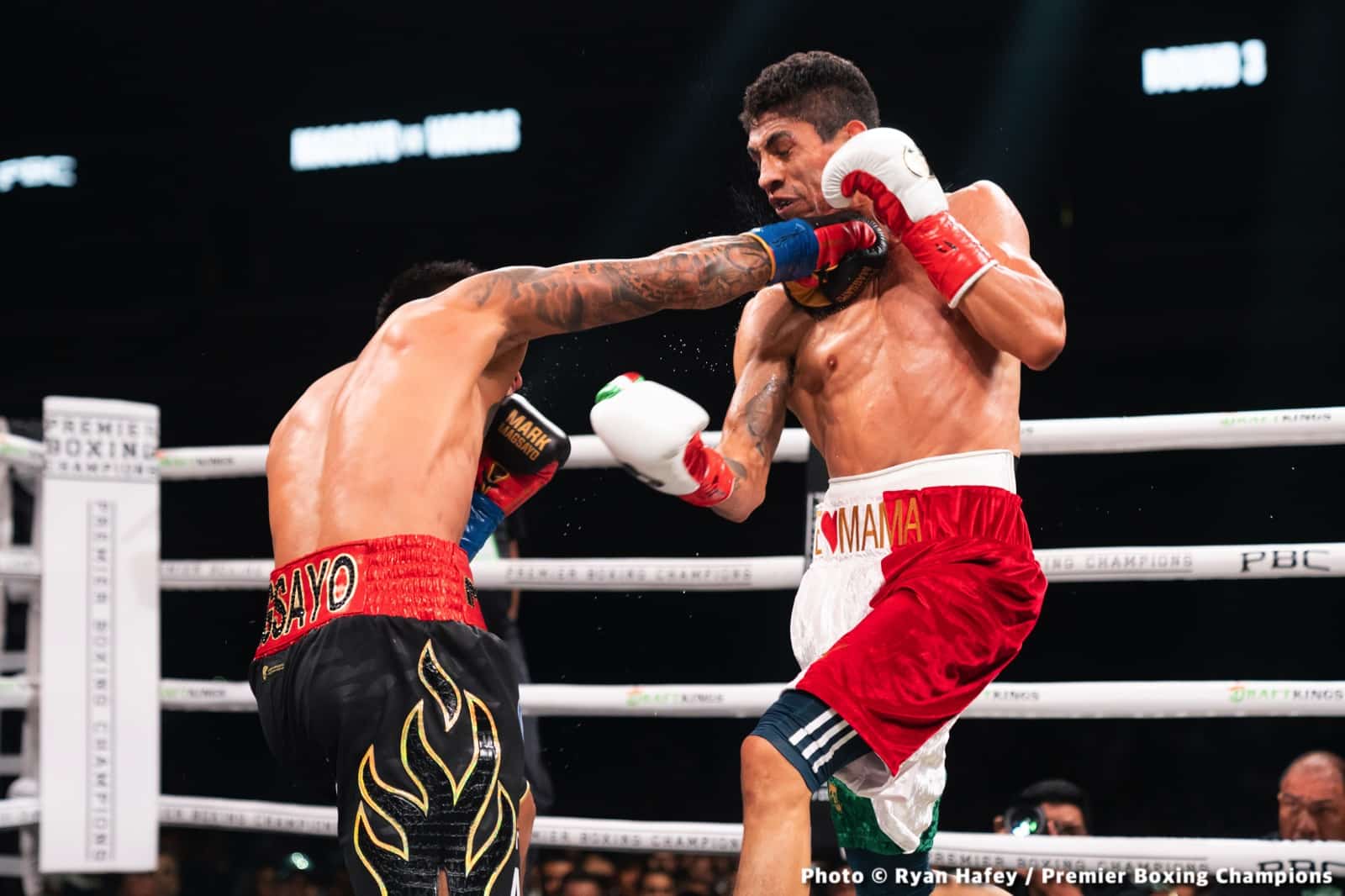 Photos: Rey Vargas dethrones Mark Magsayo In San Antonio