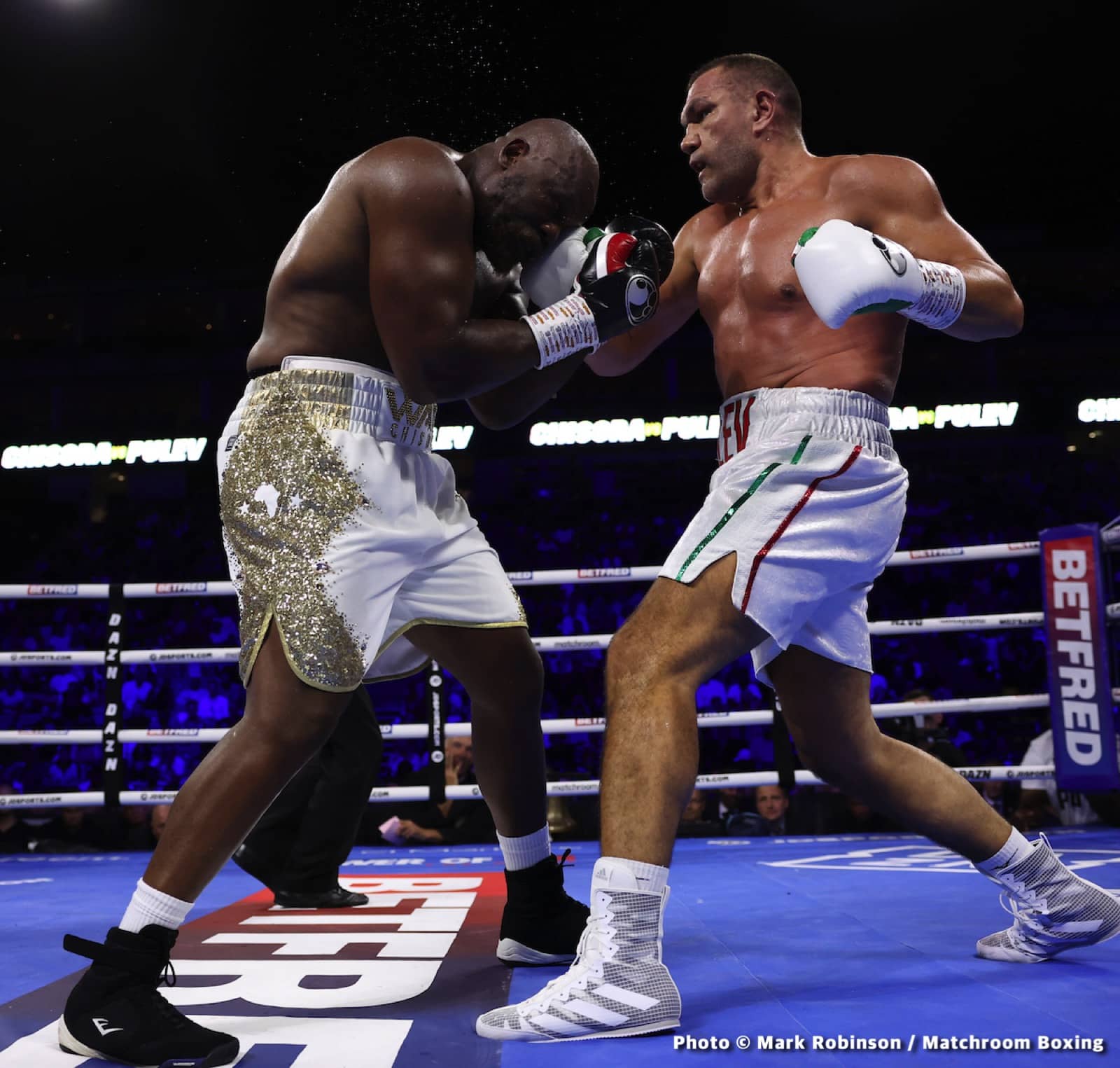 Derek Chisora boxing image / photo