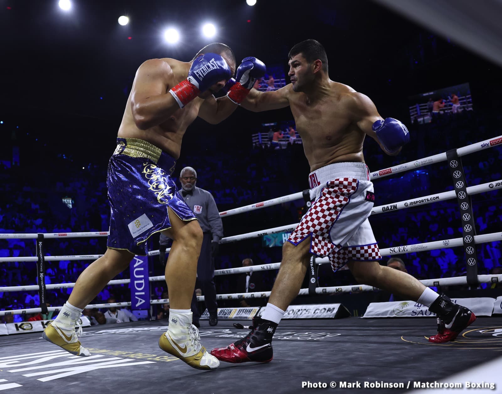 Filip Hrgovic Survives Zhilei Zhang, Wins Gruelling 12 Round Decision - Boxing Results