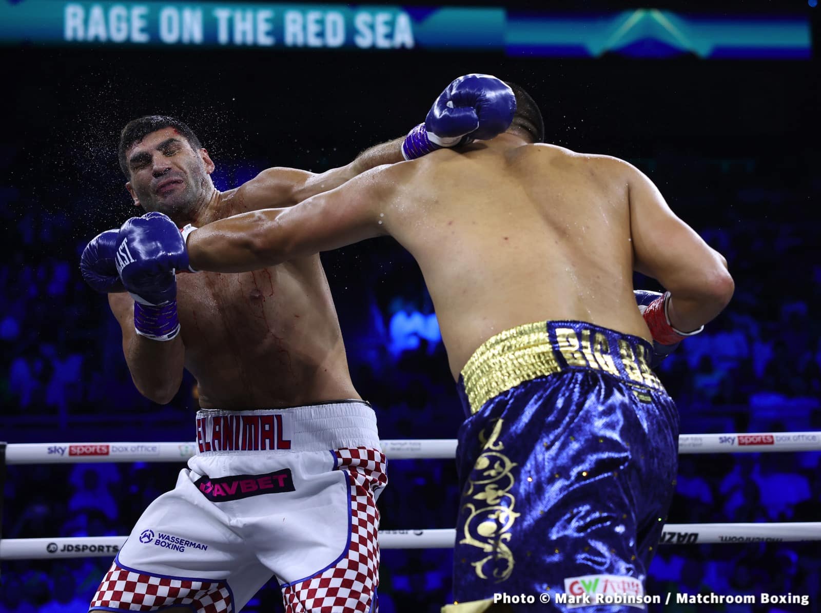 Oleksandr Usyk - Anthony Joshua - Live action results
