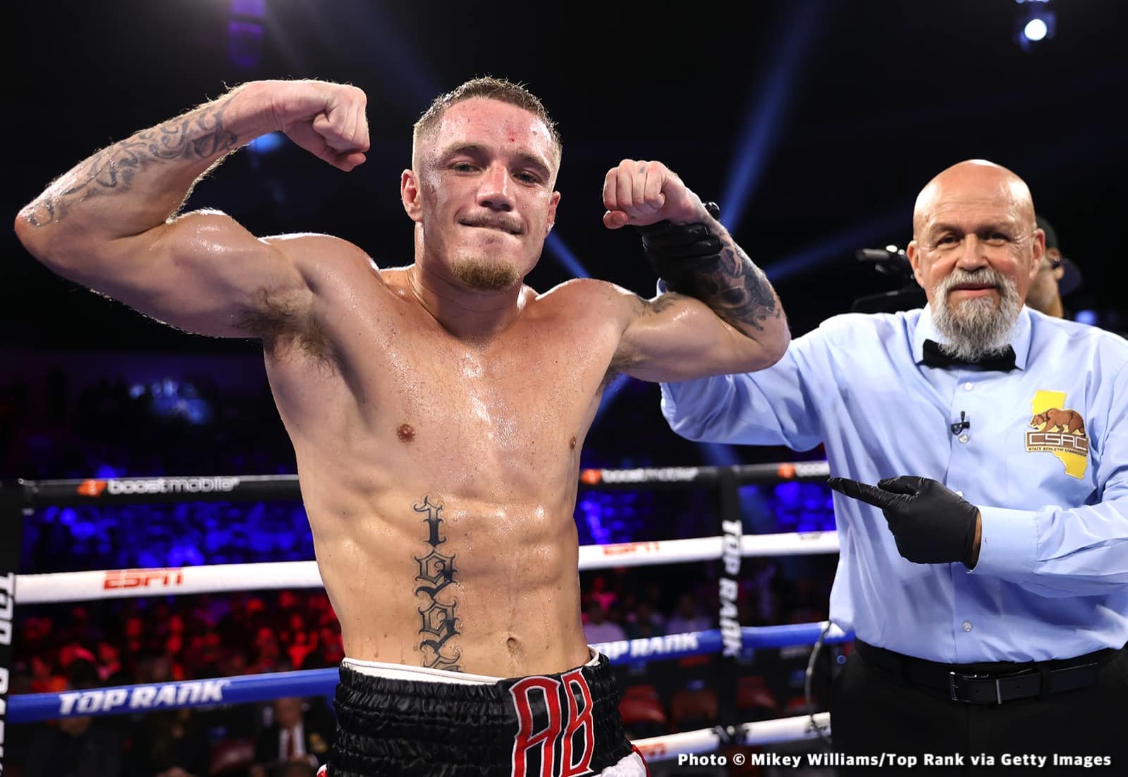 Emanuel Navarrete Knocks Out Eduardo Baez - Boxing Results