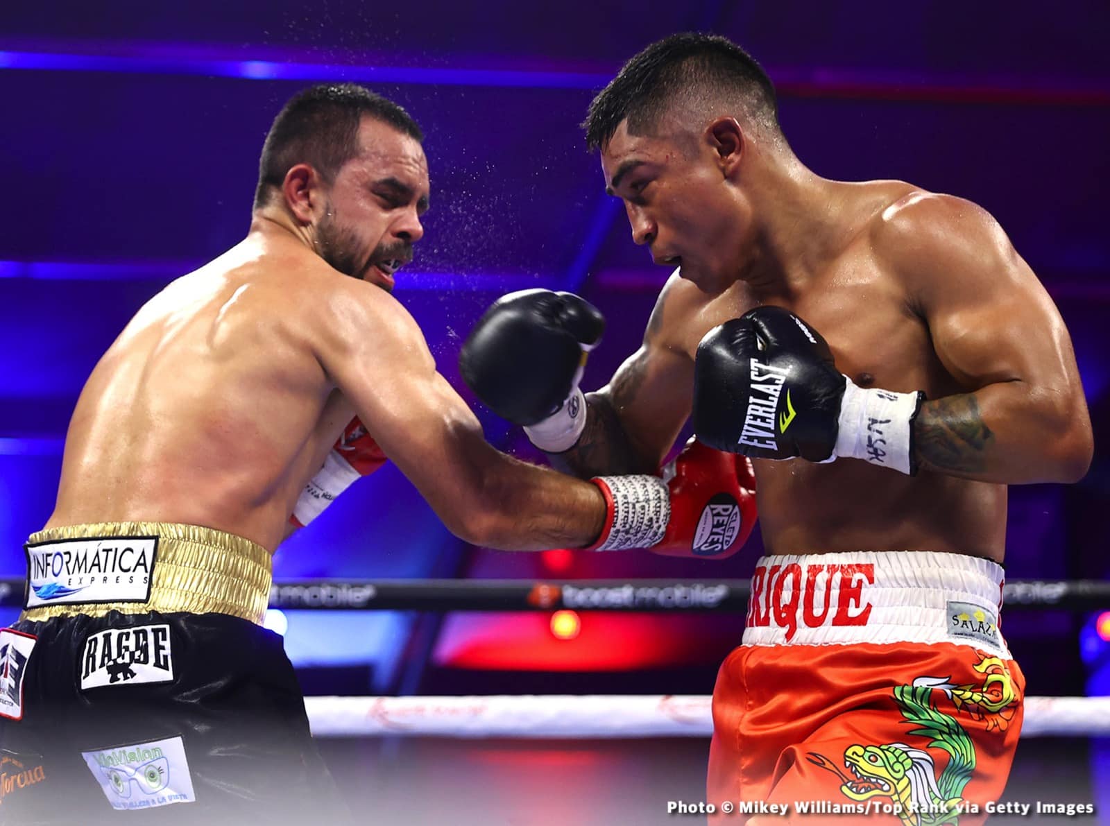 Photos: Teofimo Lopez defeats Campa, Xander Zayas with stoppage win!