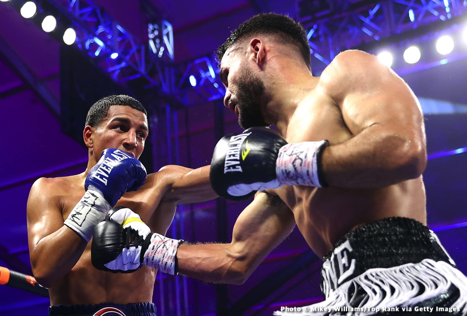 Photos: Teofimo Lopez defeats Campa, Xander Zayas with stoppage win!