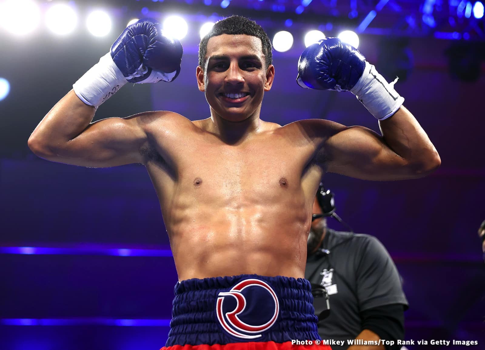 Photos: Teofimo Lopez defeats Campa, Xander Zayas with stoppage win!