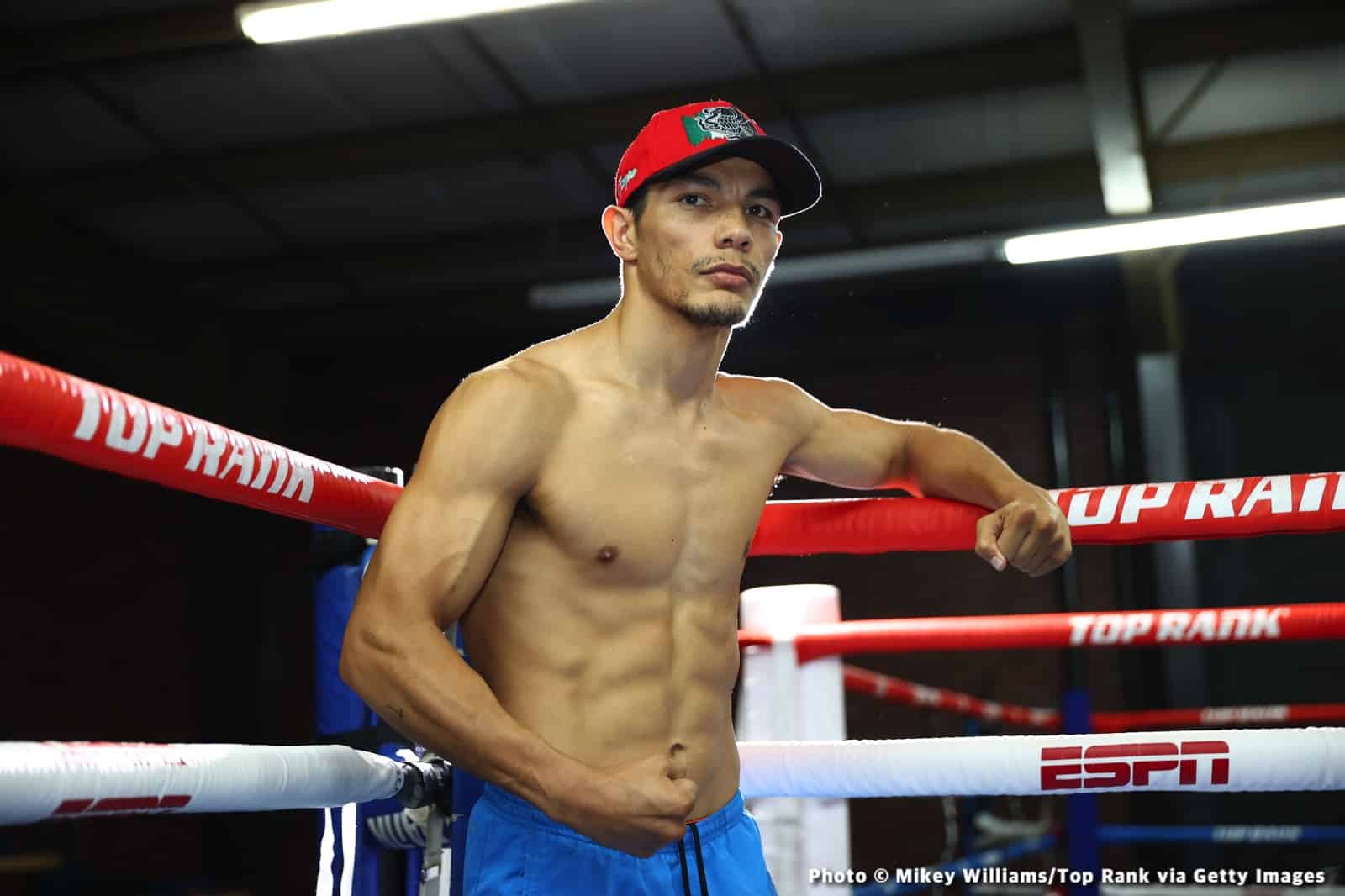 Photos: Teofimo Lopez defeats Campa, Xander Zayas with stoppage win!