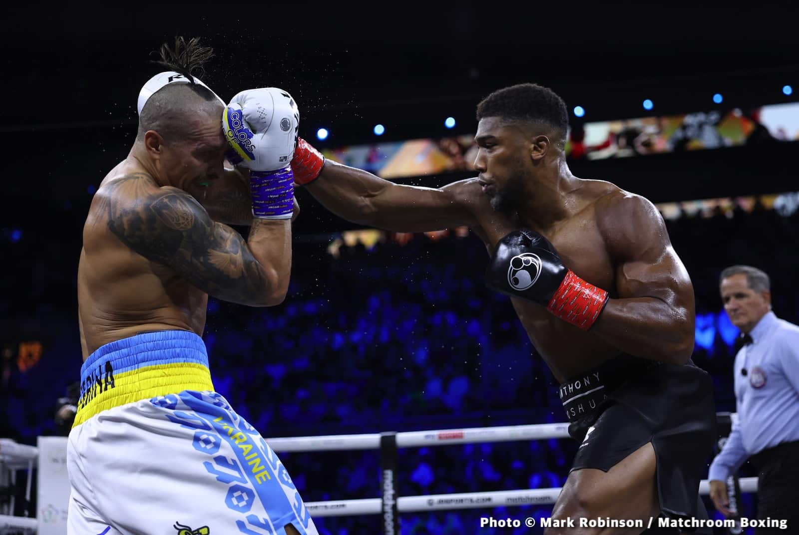 Usyk Repeats Decision Win Over Joshua; Yet One Judge Somehow Scores It For AJ!