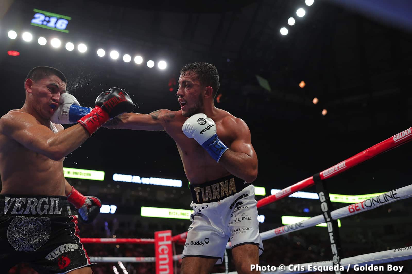 Photos: Vergil Ortiz Jr TKOs MIchael McKinson