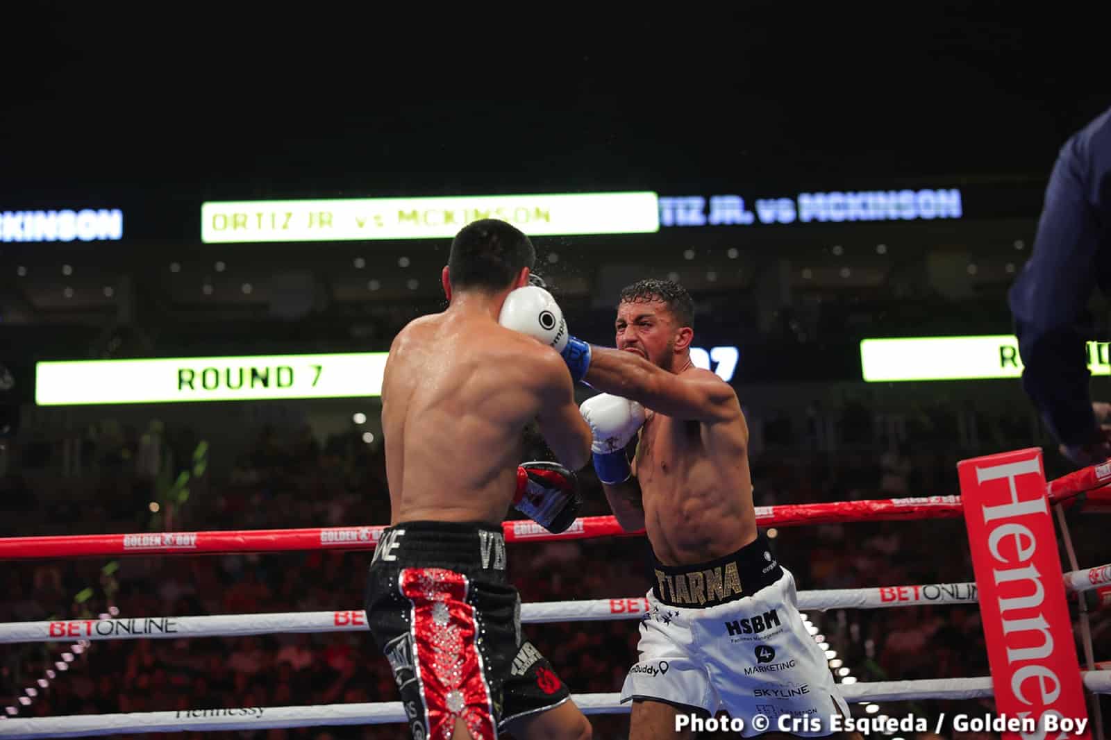 Photos: Vergil Ortiz Jr TKOs MIchael McKinson