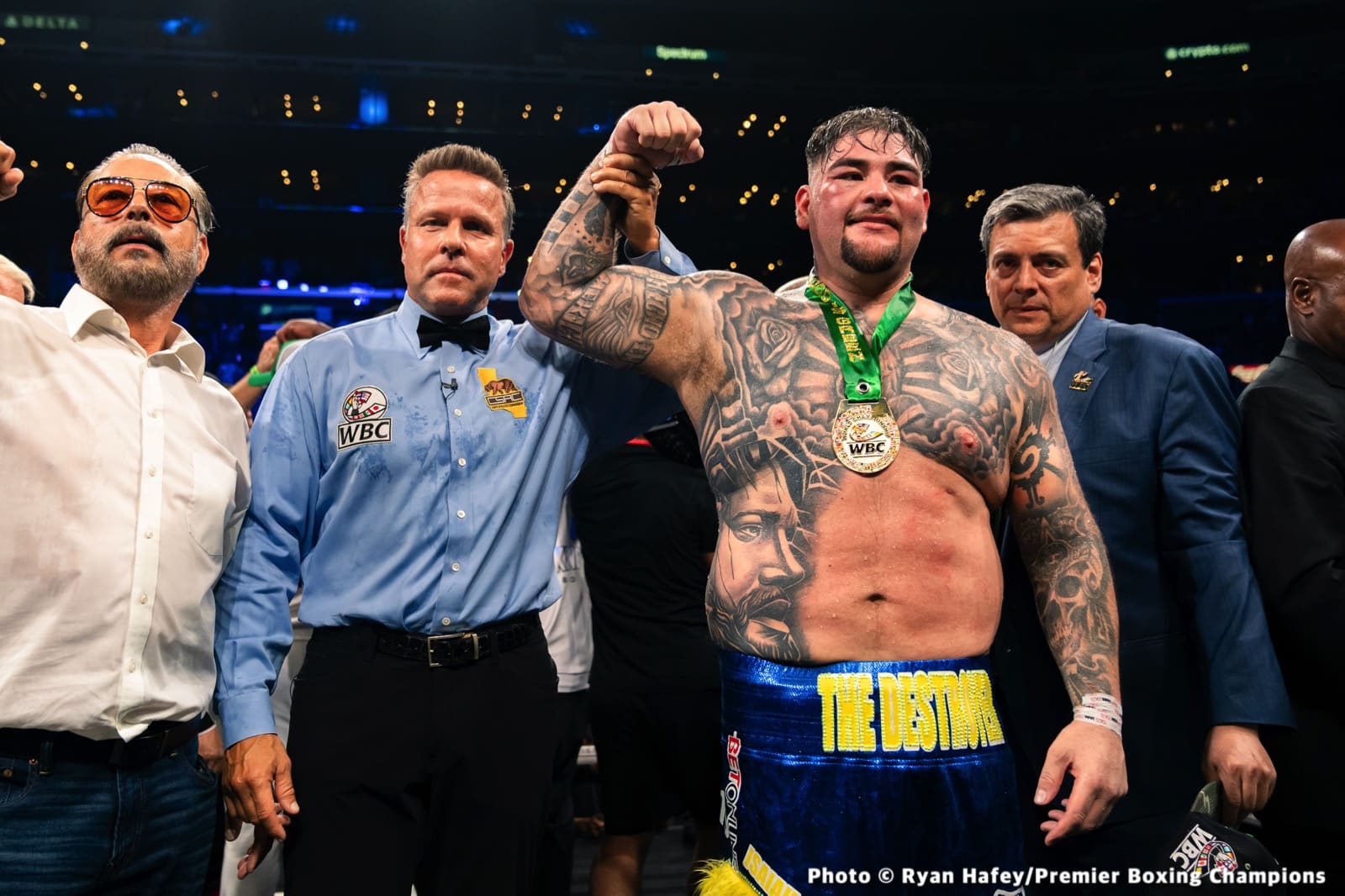 Photos: Andy Ruiz Outpoints Ortiz, Wilder Next?