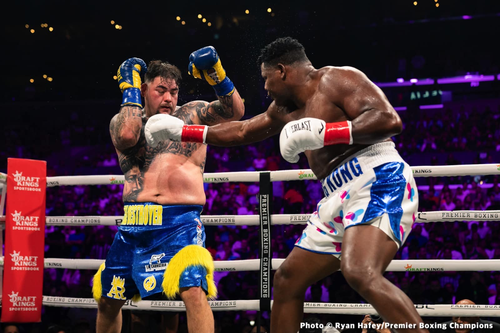 Photos: Andy Ruiz Outpoints Ortiz, Wilder Next?
