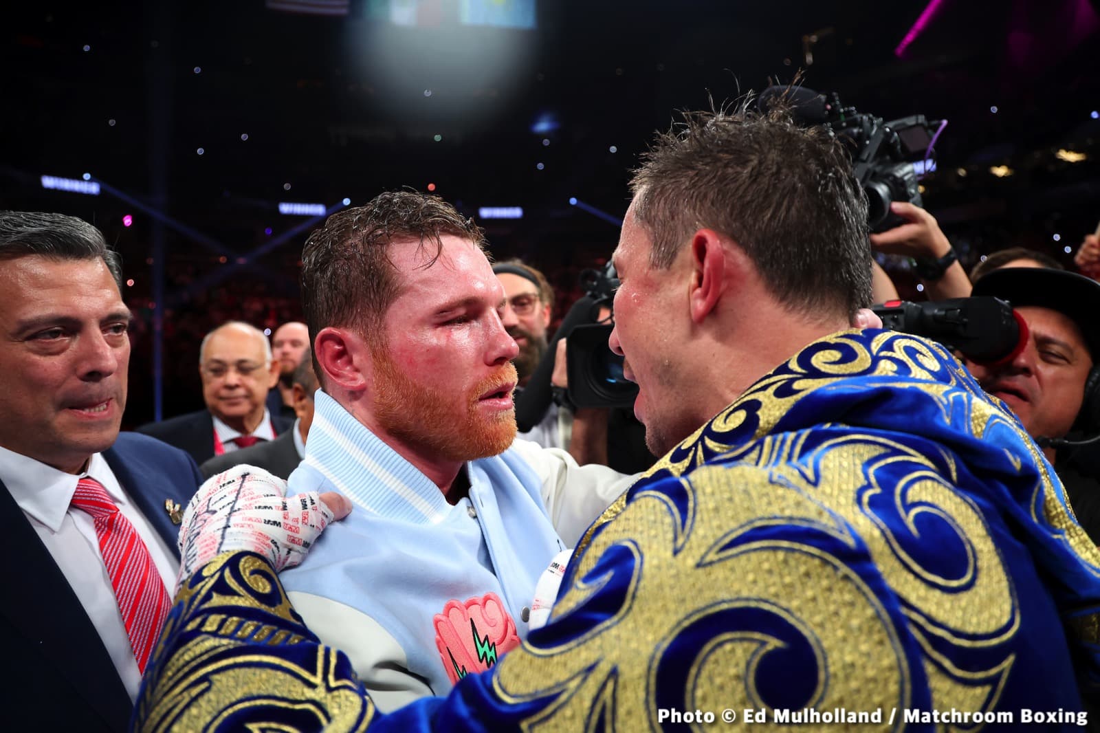 Canelo defeats Golovkin by 12 round decision - Boxing Results