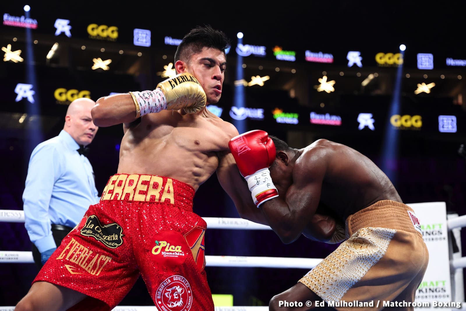 Canelo Alvarez vs. Gennadiy Golovkin - live action results for trilogy fight