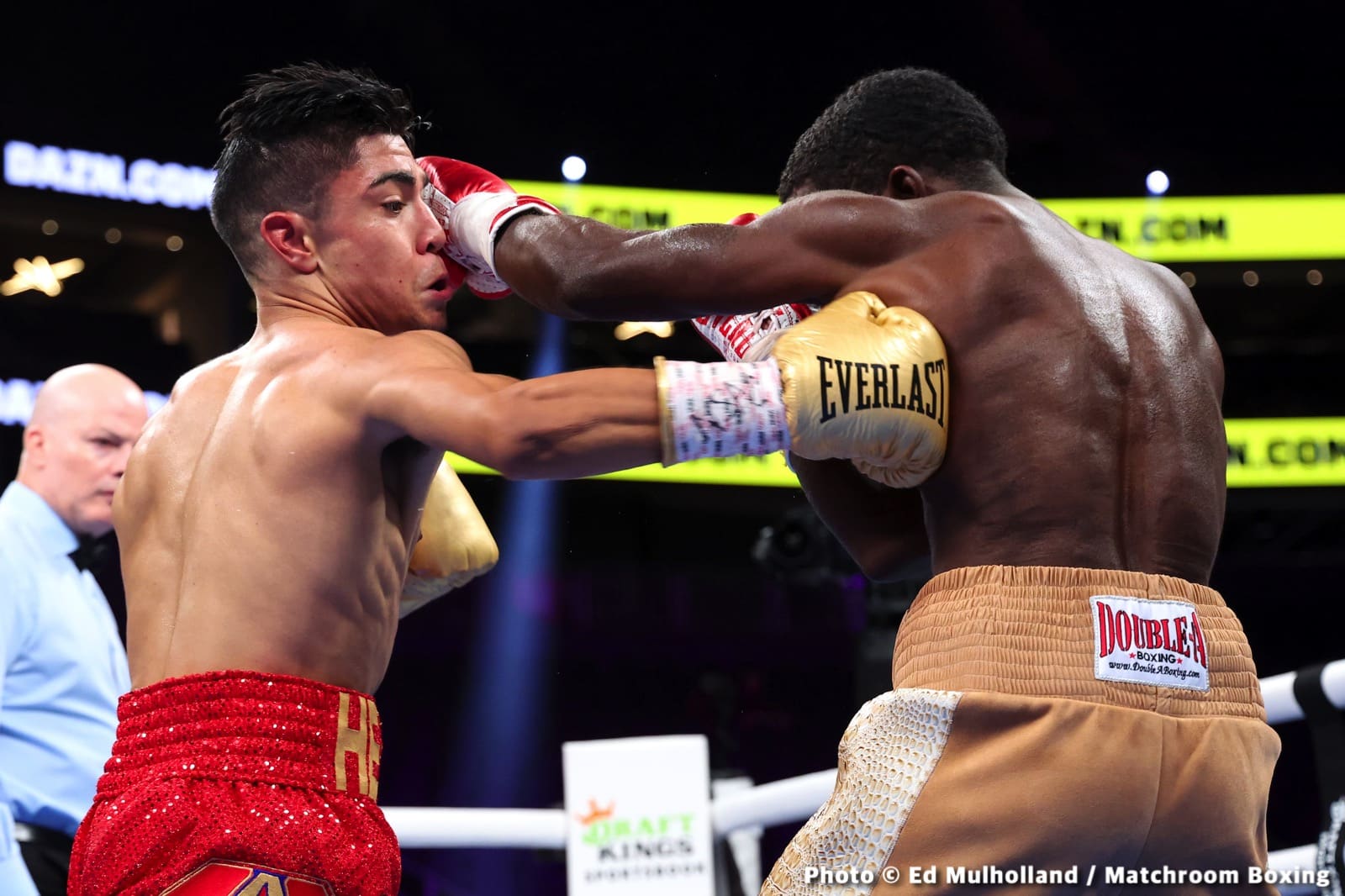 Canelo Alvarez vs. Gennadiy Golovkin - live action results for trilogy fight