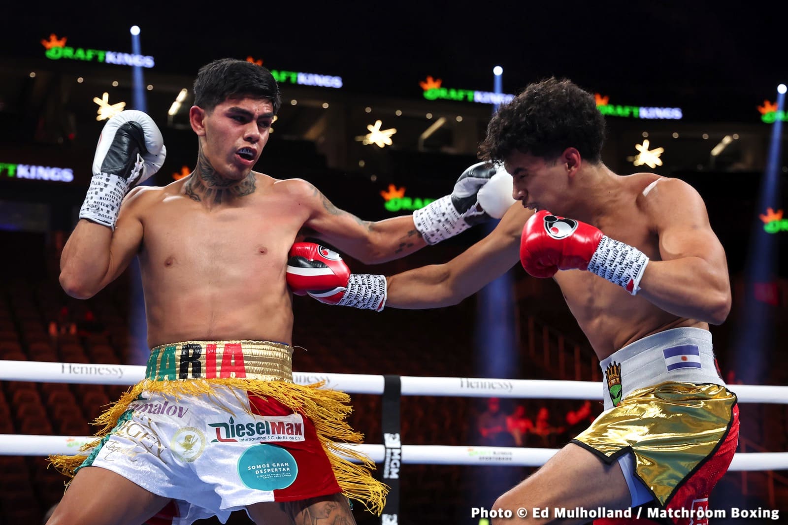 Canelo Alvarez vs. Gennadiy Golovkin - live action results for trilogy fight