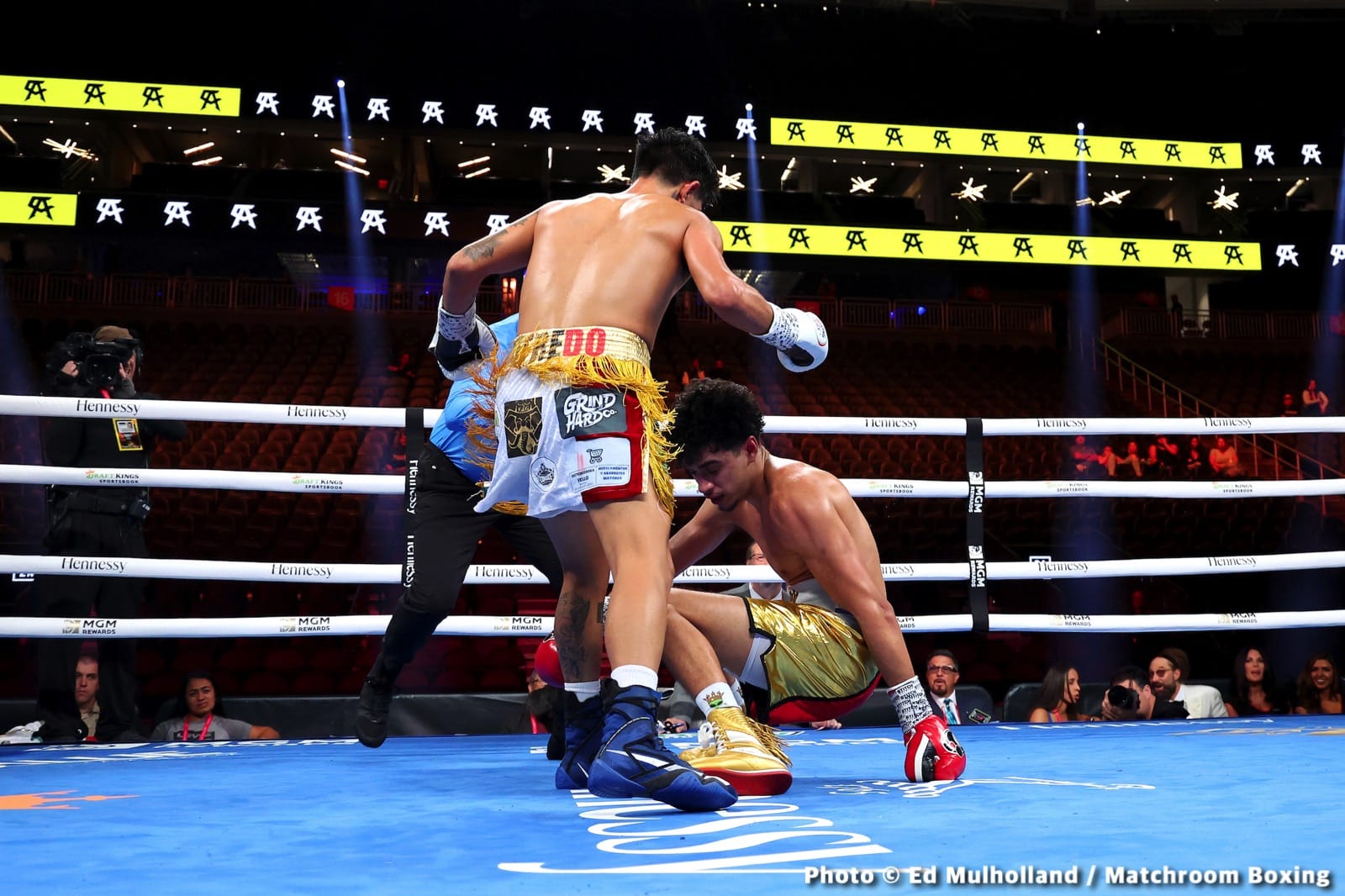 Canelo Alvarez vs. Gennadiy Golovkin - live action results for trilogy fight