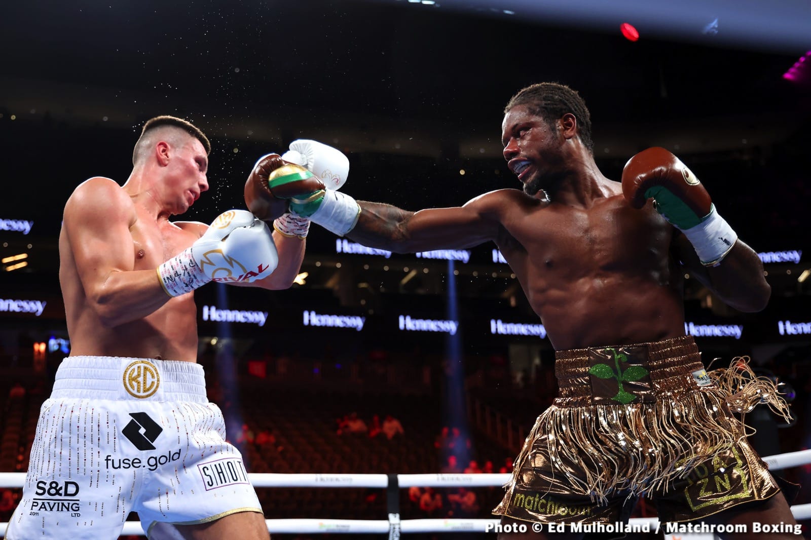 Canelo Alvarez vs. Gennadiy Golovkin - live action results for trilogy fight