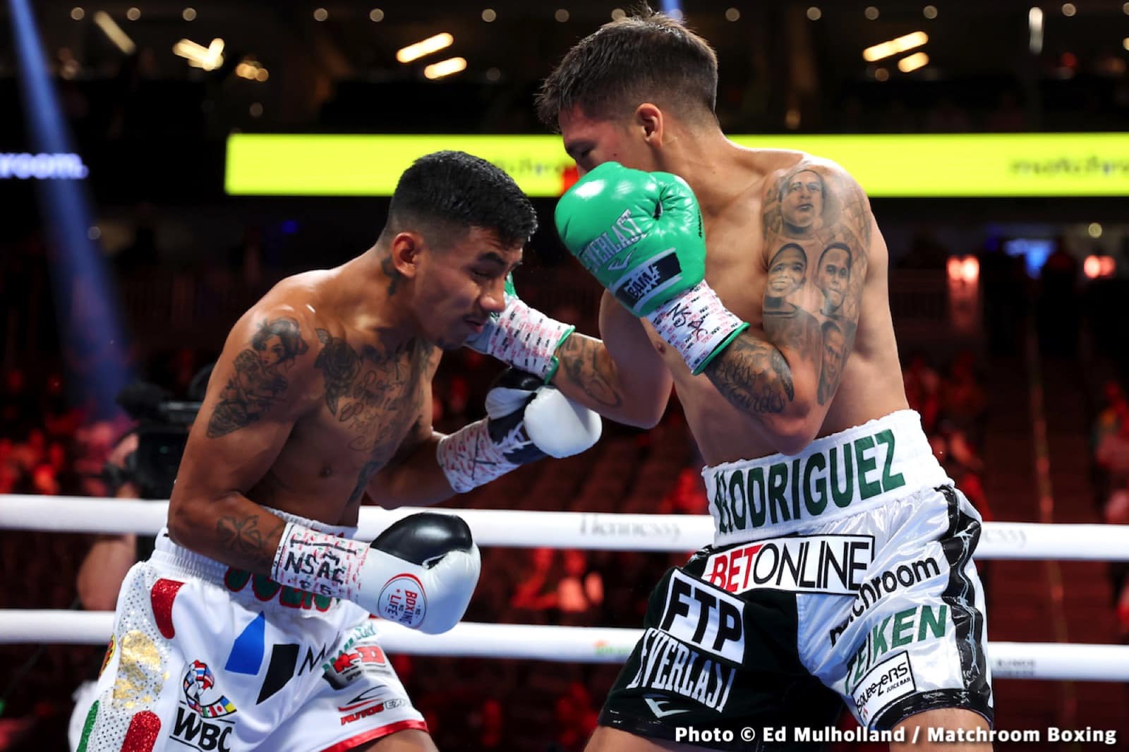 Canelo Alvarez vs. Gennadiy Golovkin - live action results for trilogy fight