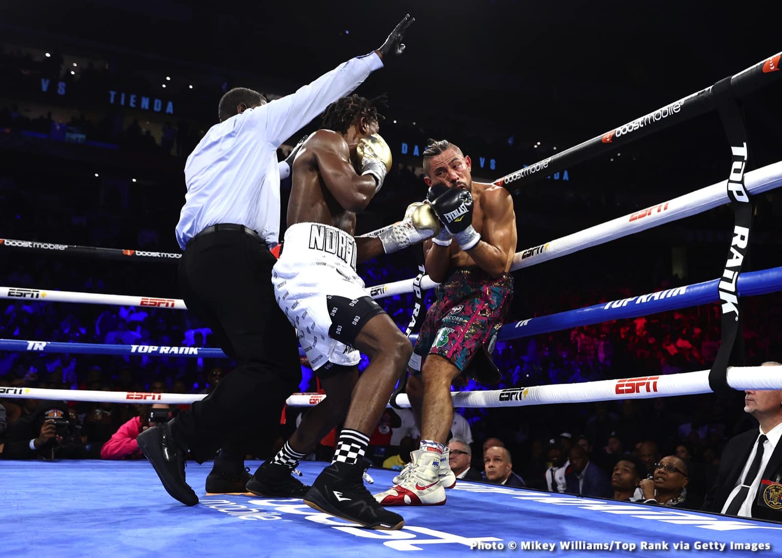 Photos Stevenson, Valdez and Keyshawn Davis Shine In Newark, N.J!