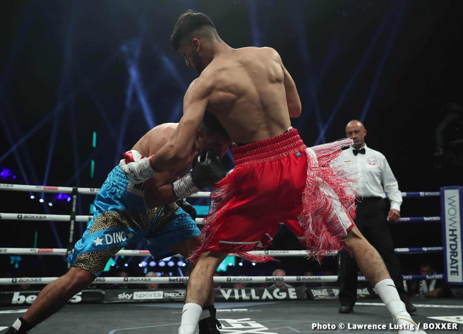 Photos: Liam Smith secures Strange Stoppage In Liverpool